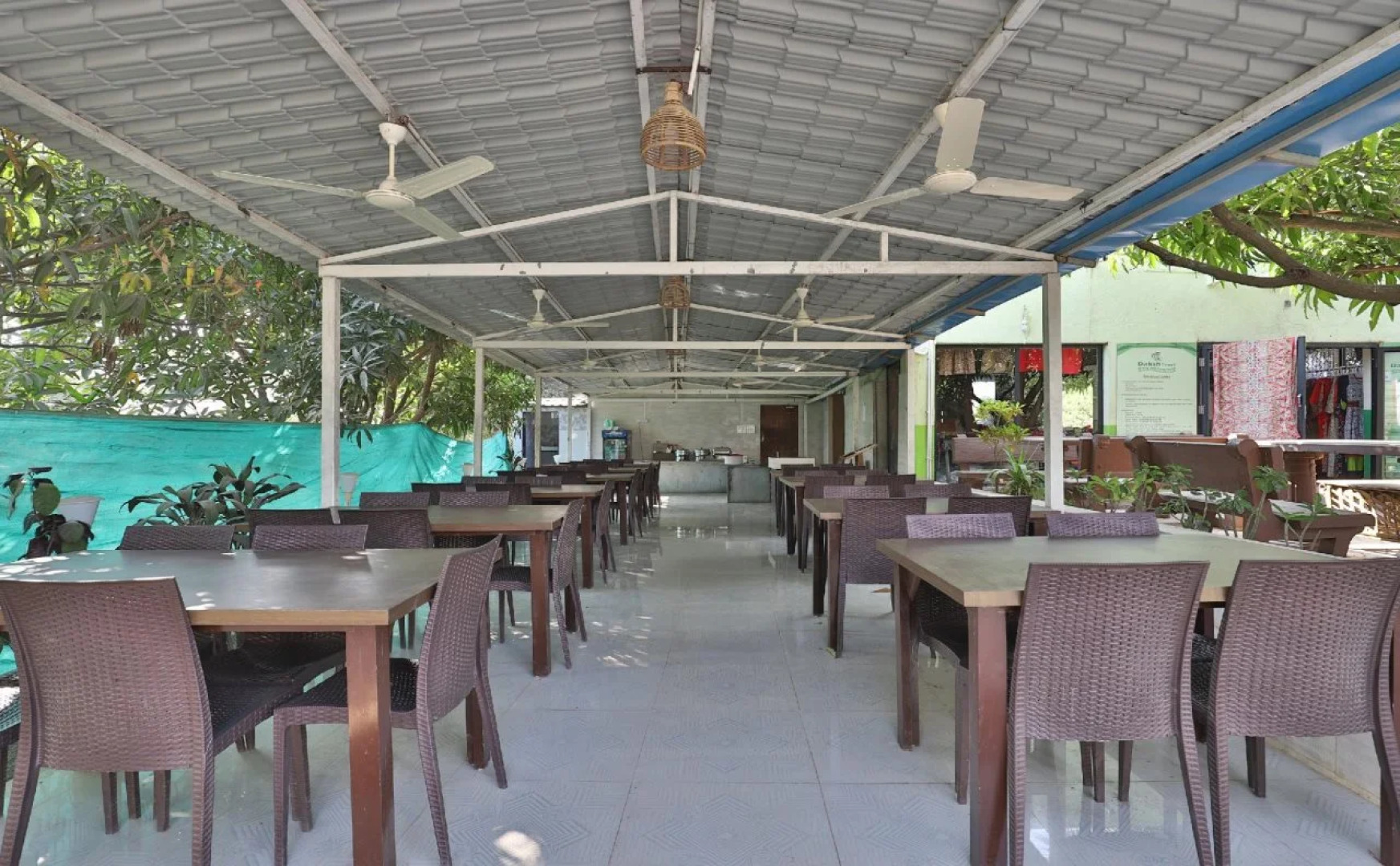 Capital O 24717 Raichura Farm Stay