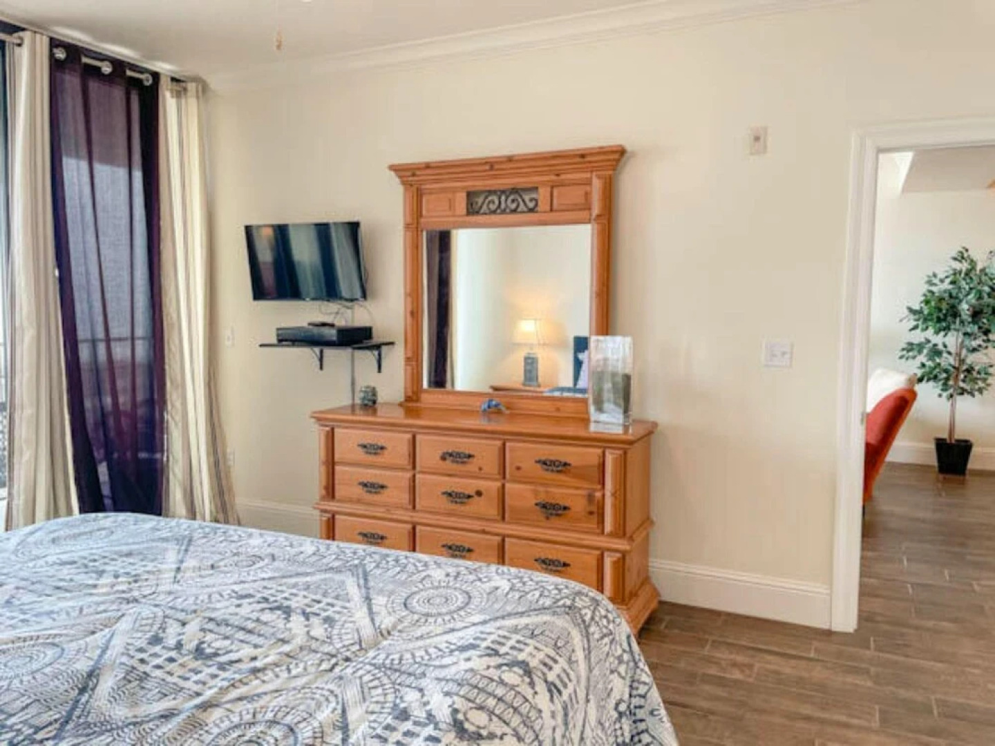 512 Holiday Isle 512 by ACP