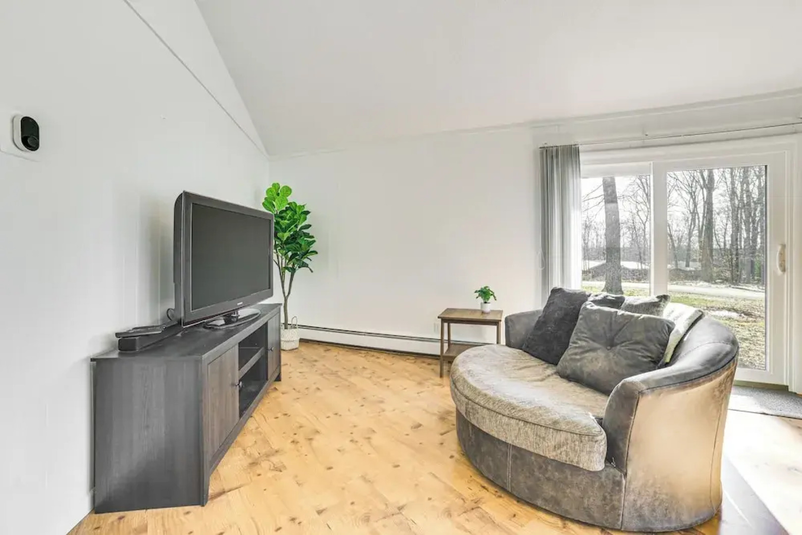 Close to 3 Ski Areas: Michigan Family Retreat!