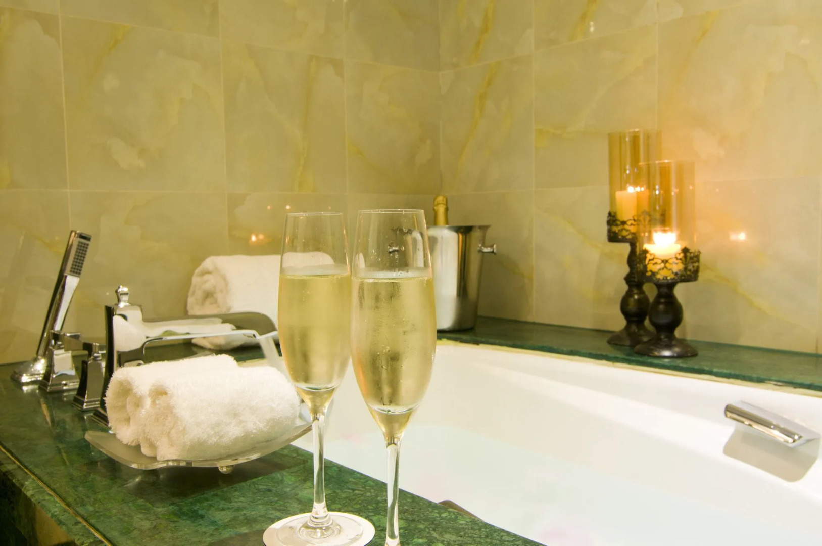 Royal Grace Hotel Optics Valley Wuhan