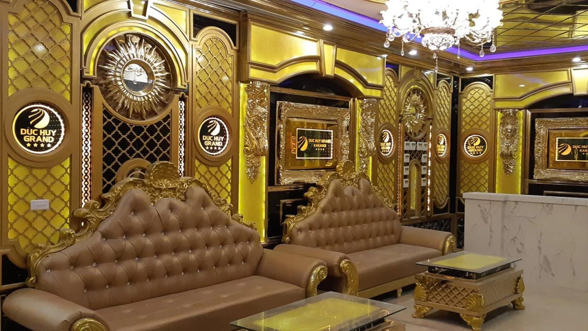 Duc Huy Grand Hotel & Spa