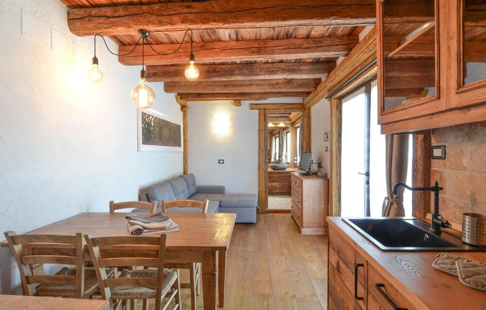 Amazing Apartment in Ovaro With 1 Bedrooms and Wifi