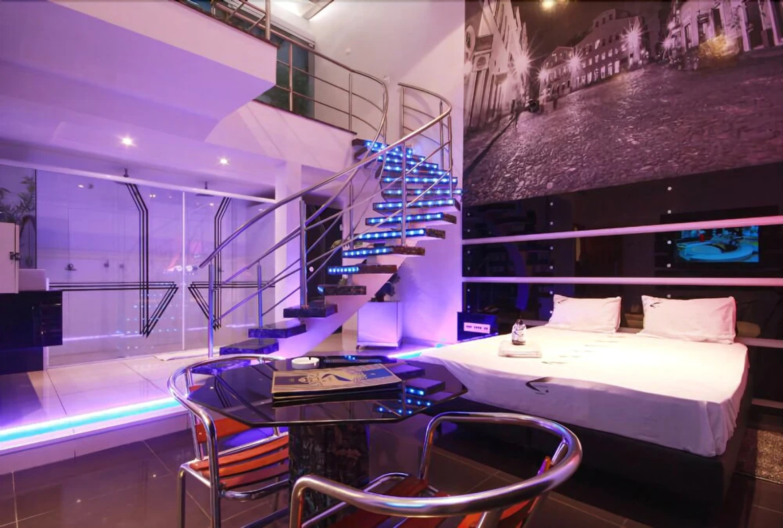 Illusion Motel - Adults Only