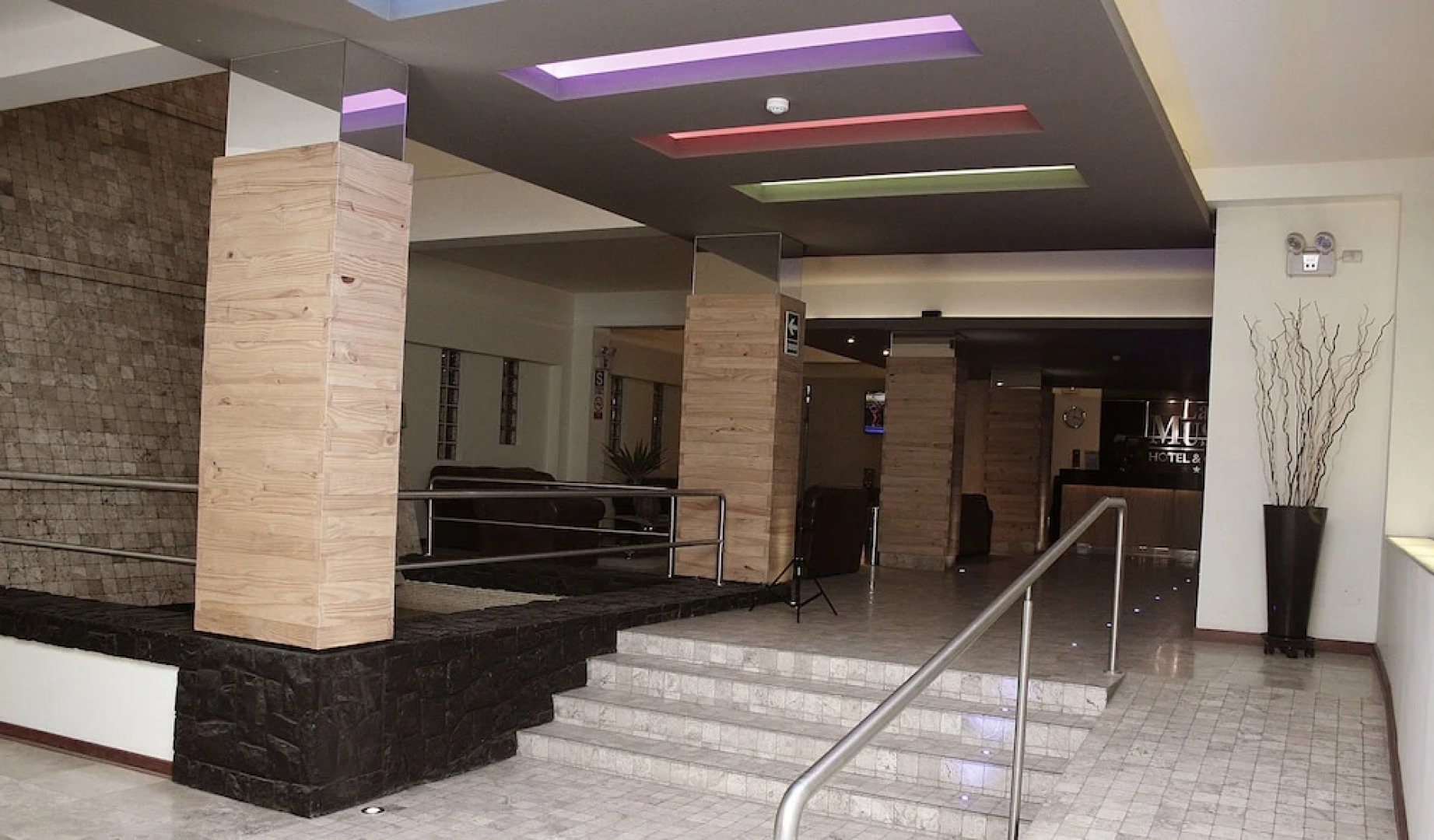 Las Musas Hotel & Casino