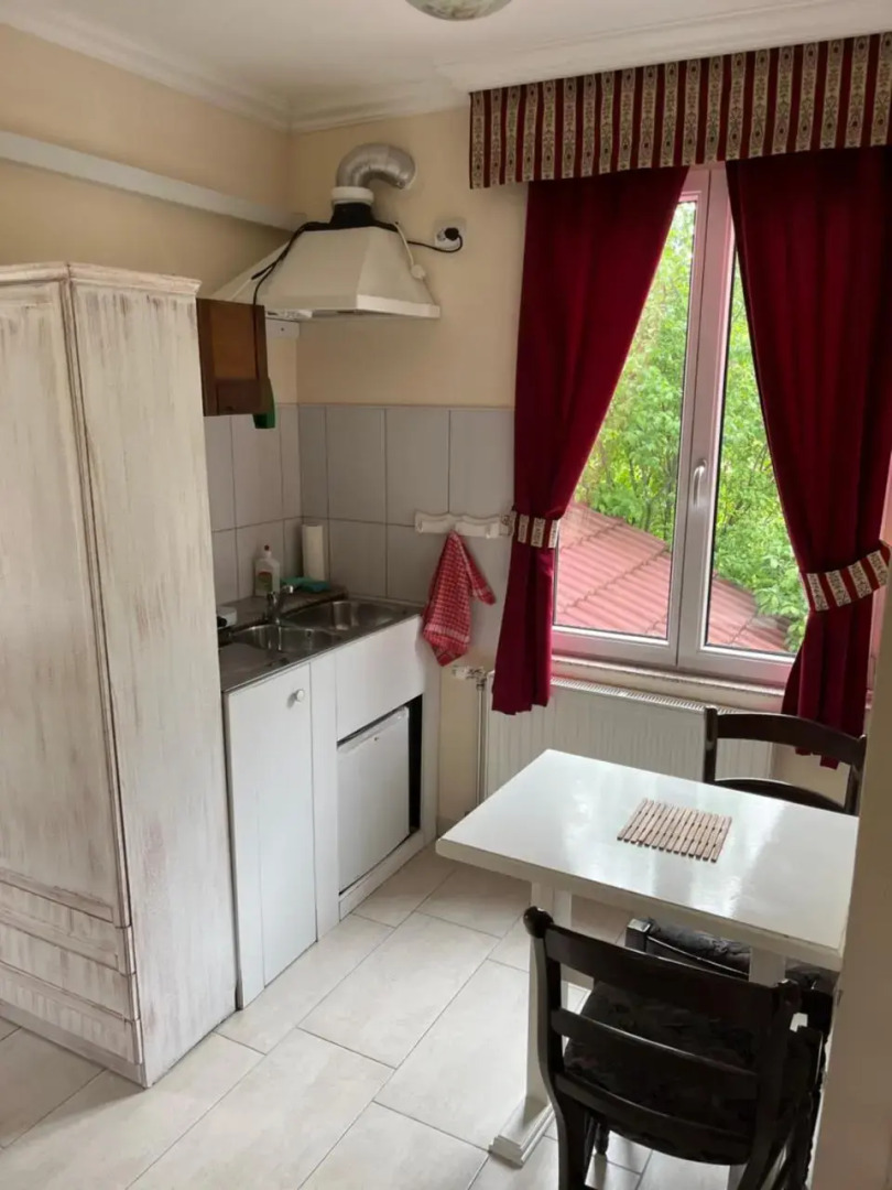 Rooms and Apartments Neron