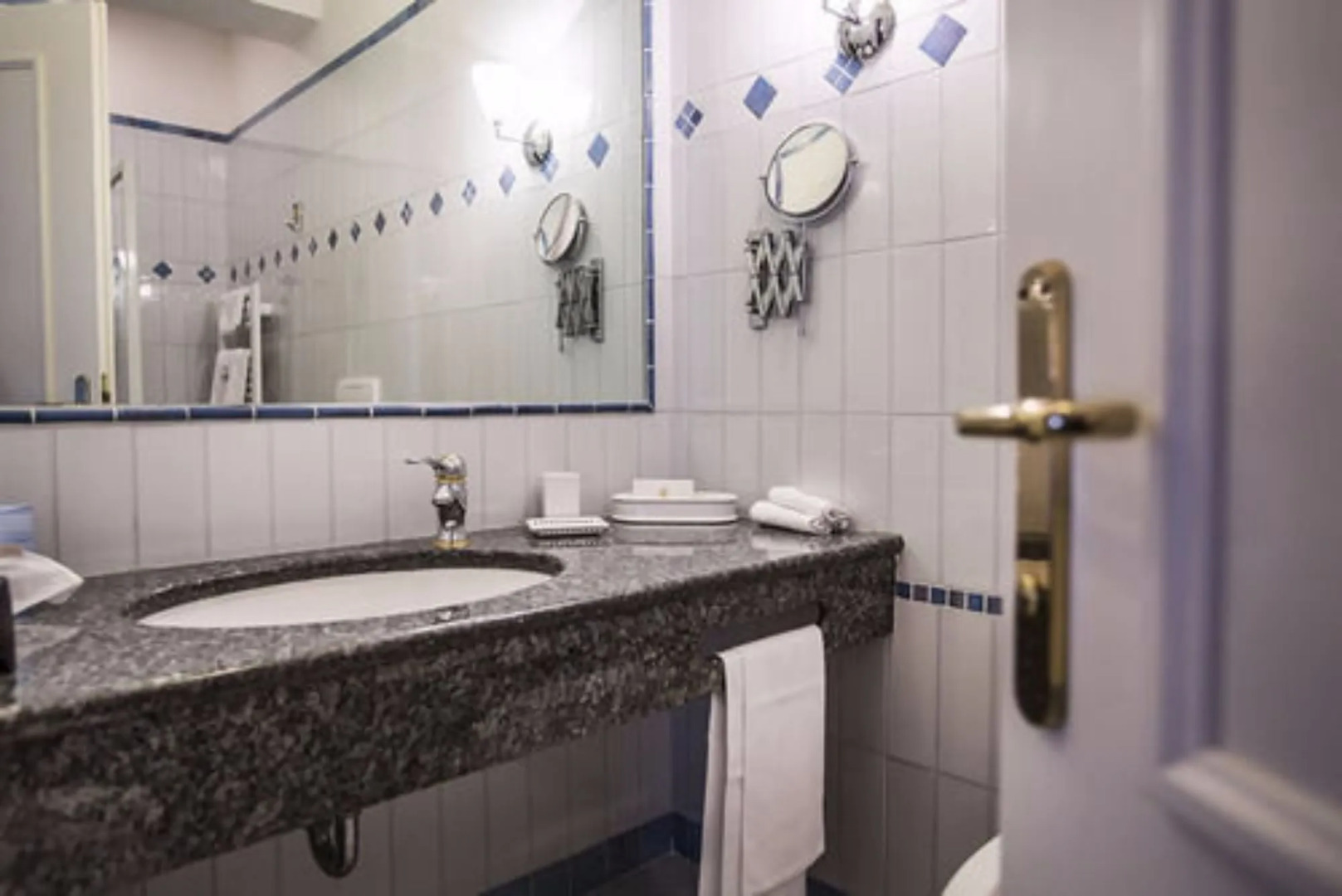 Hotel Regina Adelaide