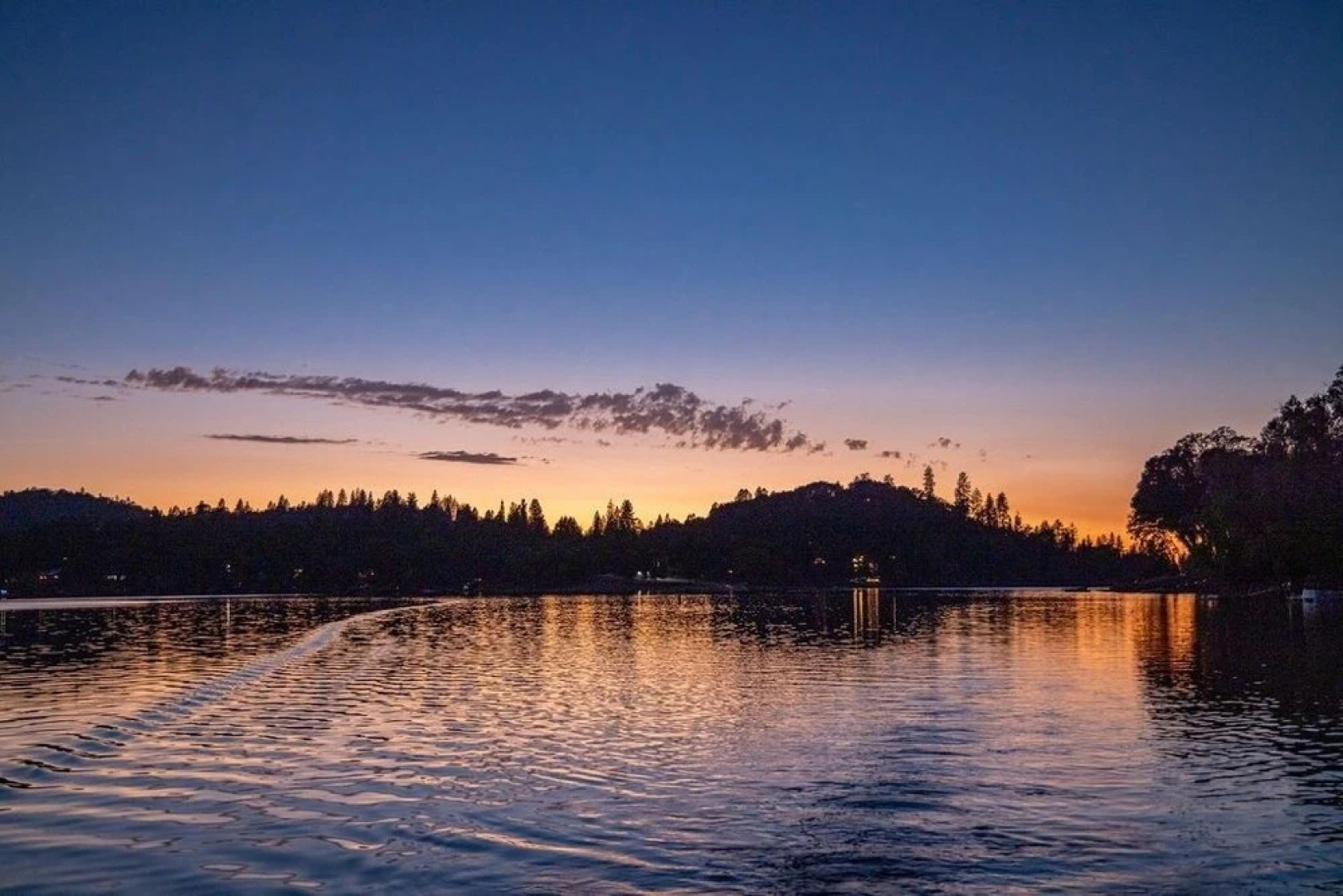 The Gathering Place - 2-Level Home with Game Room by Yosemite Region Resorts