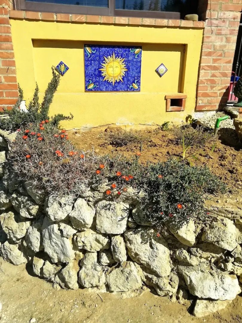 Apartment With one Bedroom in Caltanissetta, With Wonderful Mountain View, Enclosed Garden and Wifi