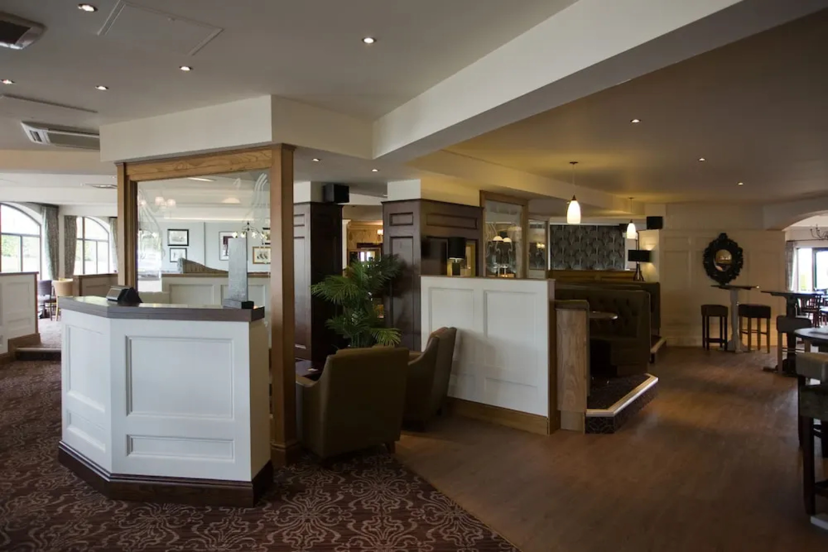 Hotel Nineteen