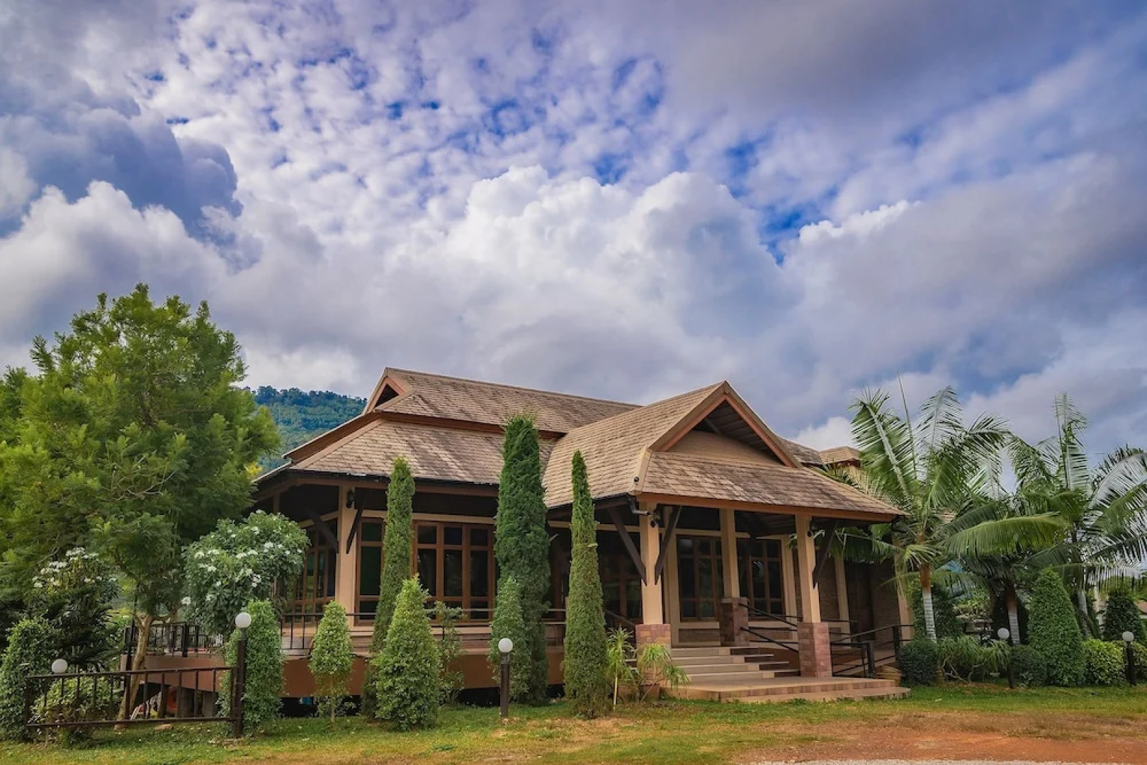 Loesloei Garden Resort Phurua
