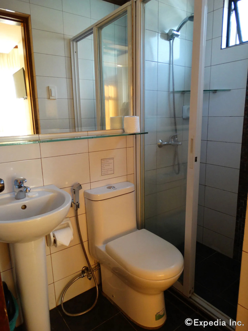 Ipil Suites Puerto Princesa