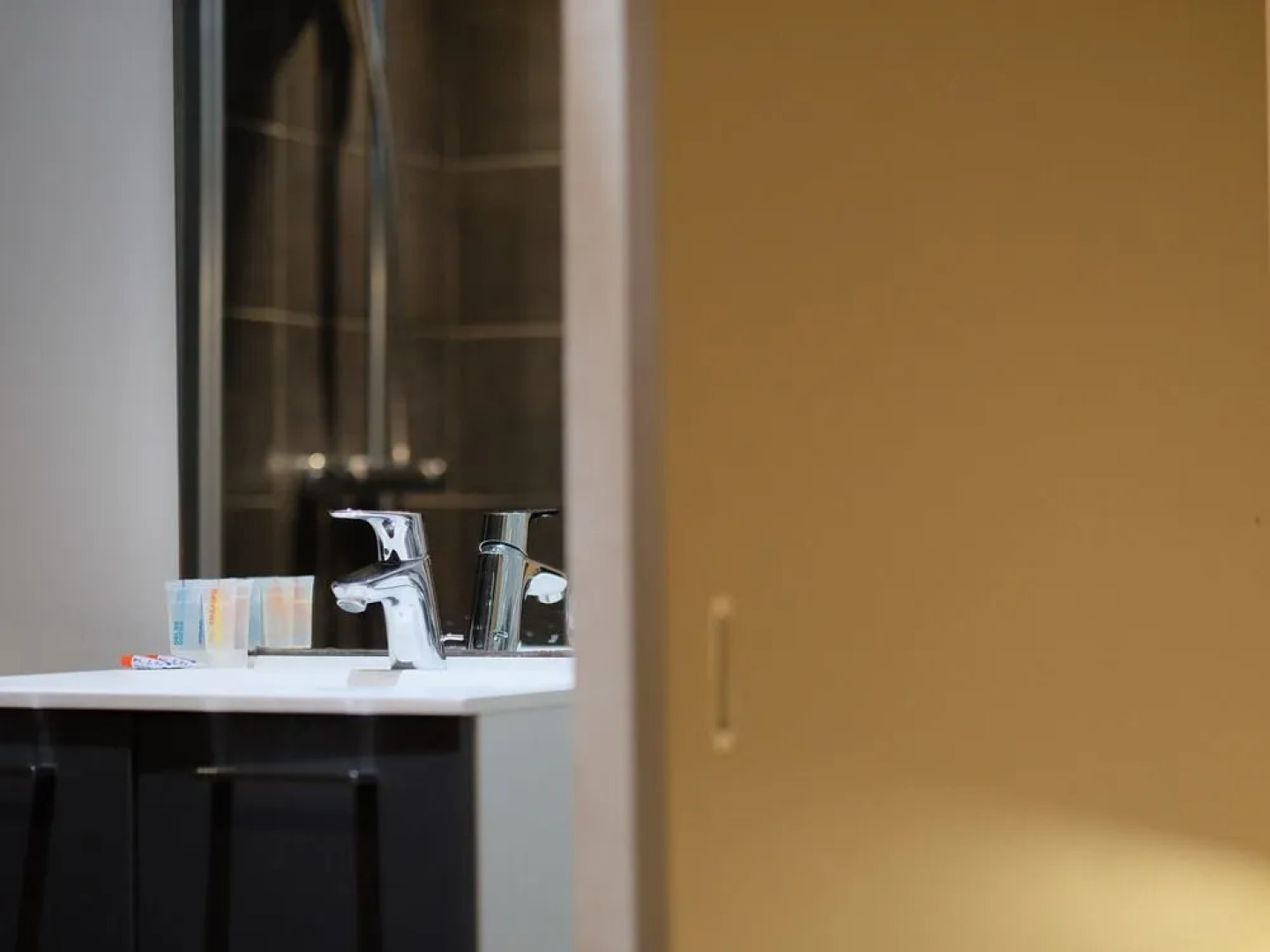 Honorê - Hôtel Pour Nomades Rêveurs - 12 Amboise