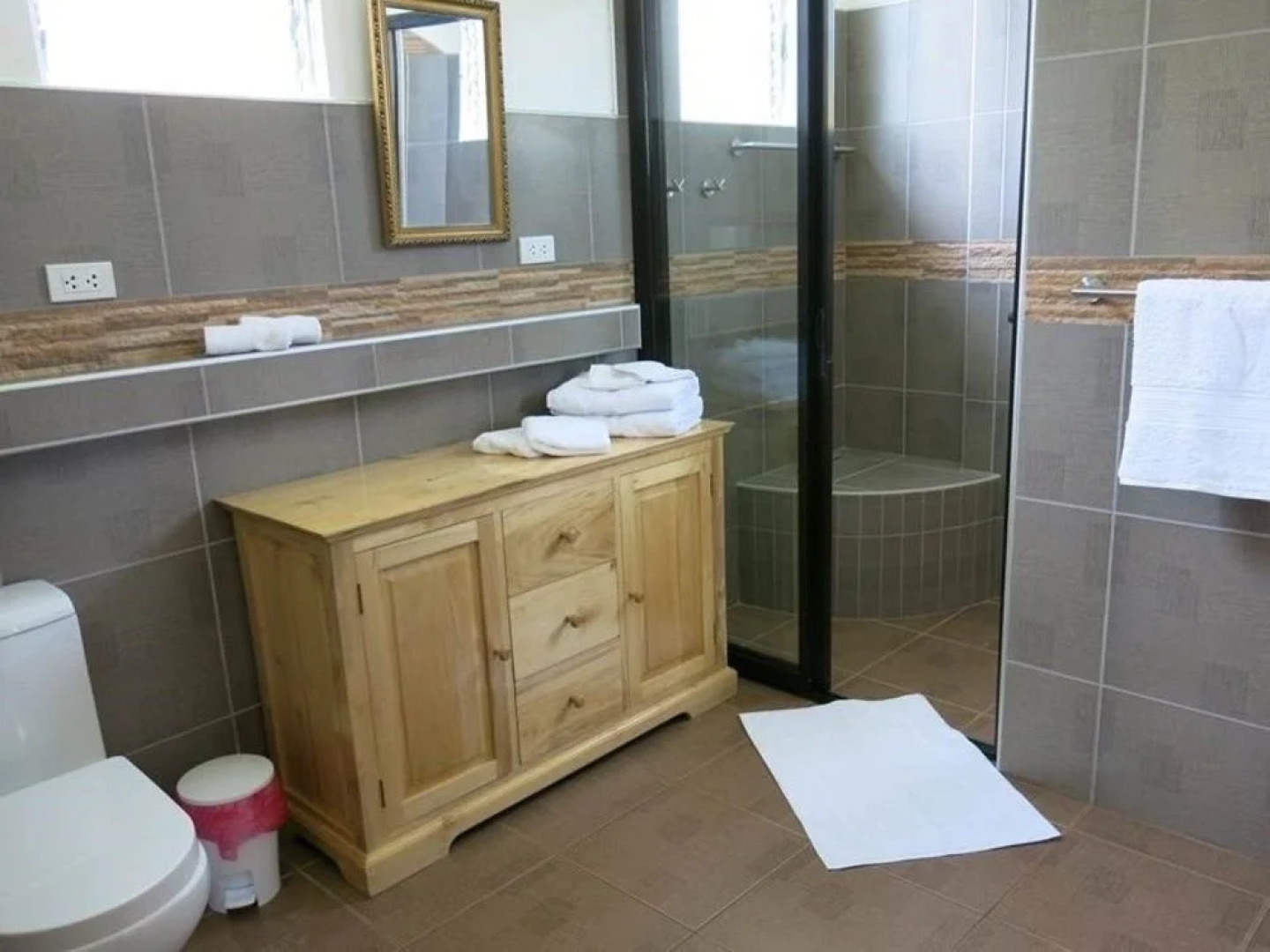 Alona's Coral Garden Resort