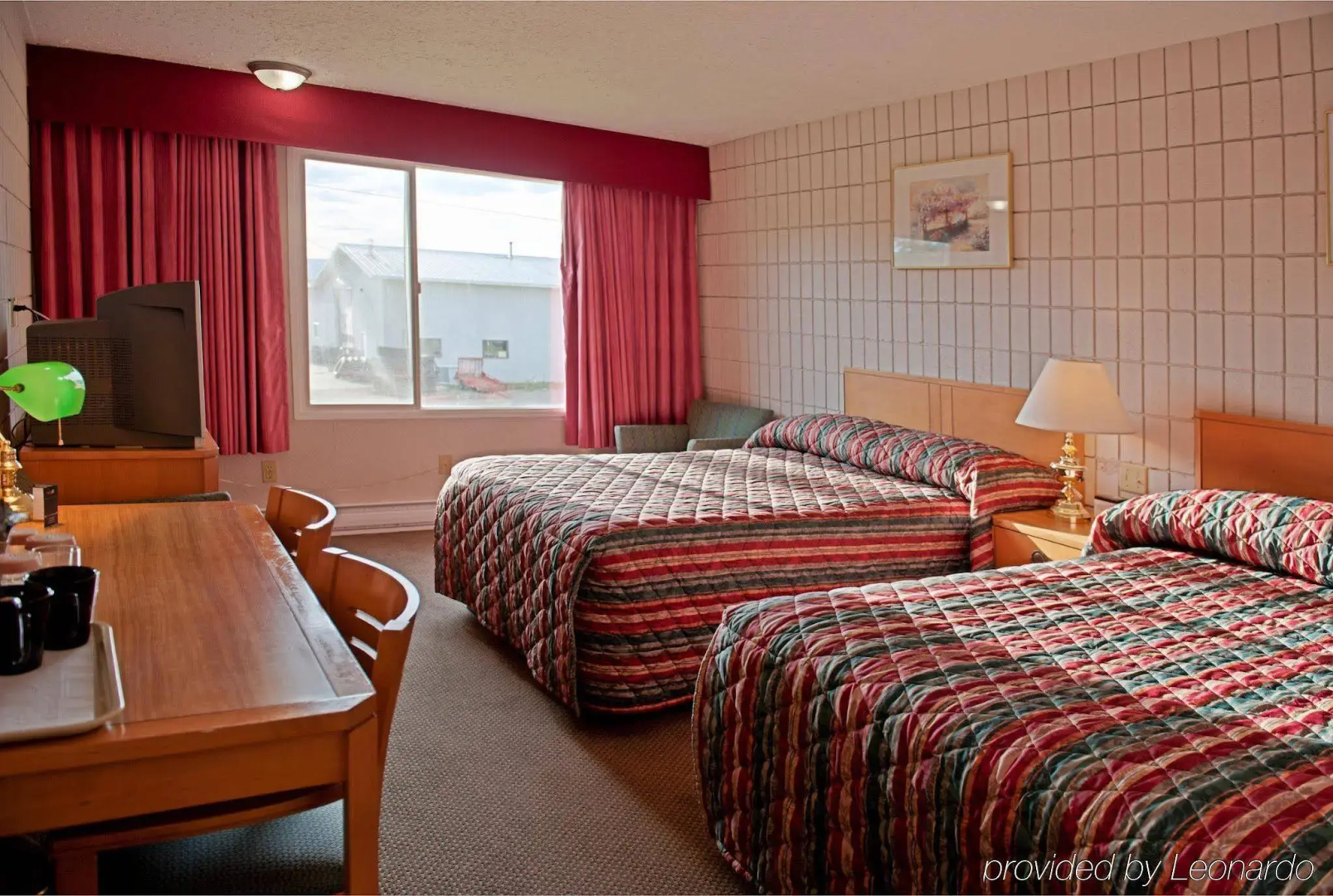 Sandman Inn McBride