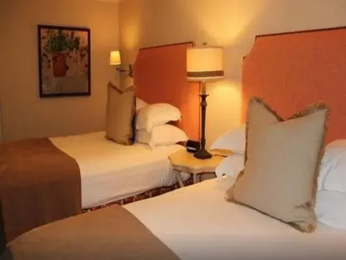 200 Main by Old Edwards Hospitality