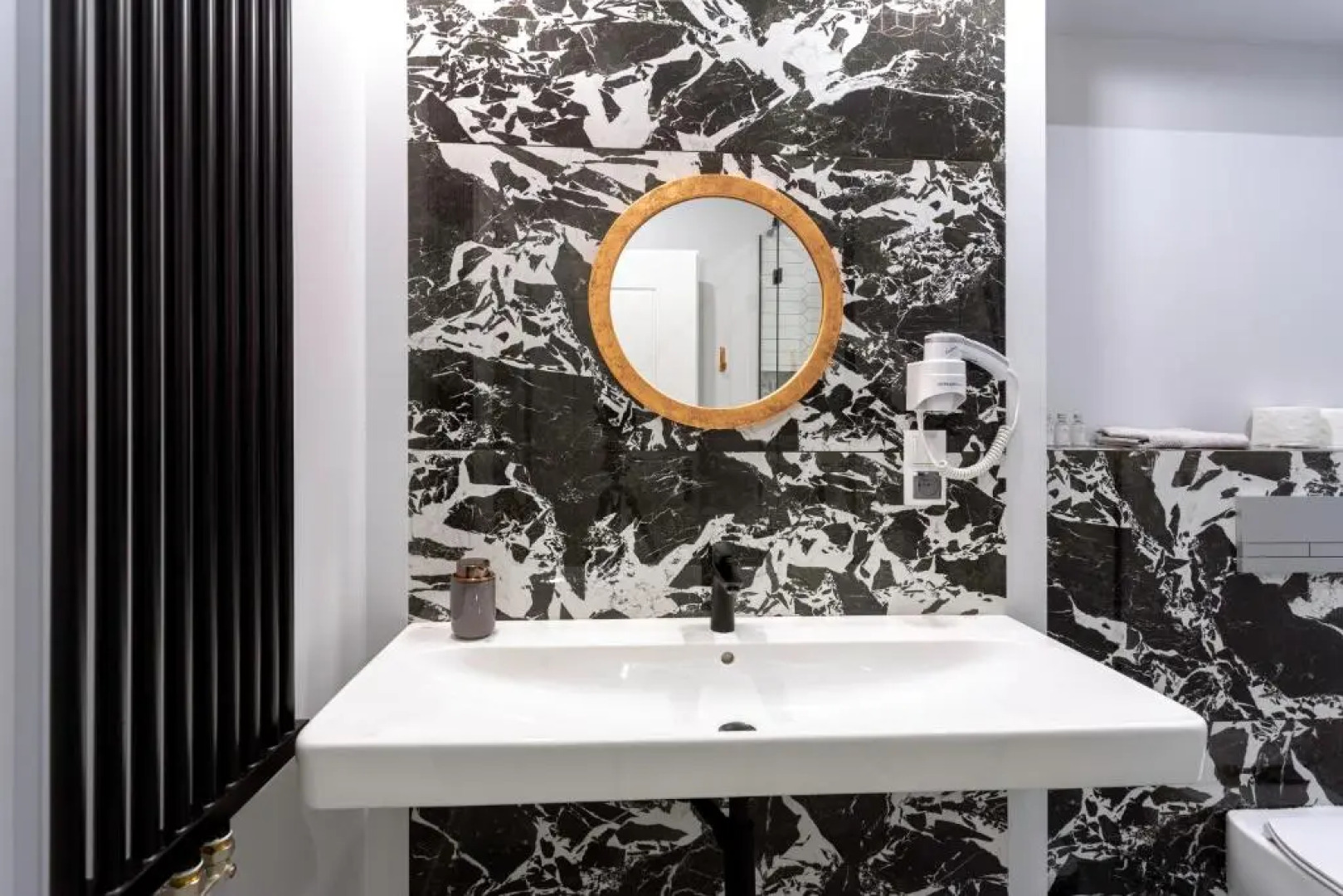 Aparthotel Zakątna B&B