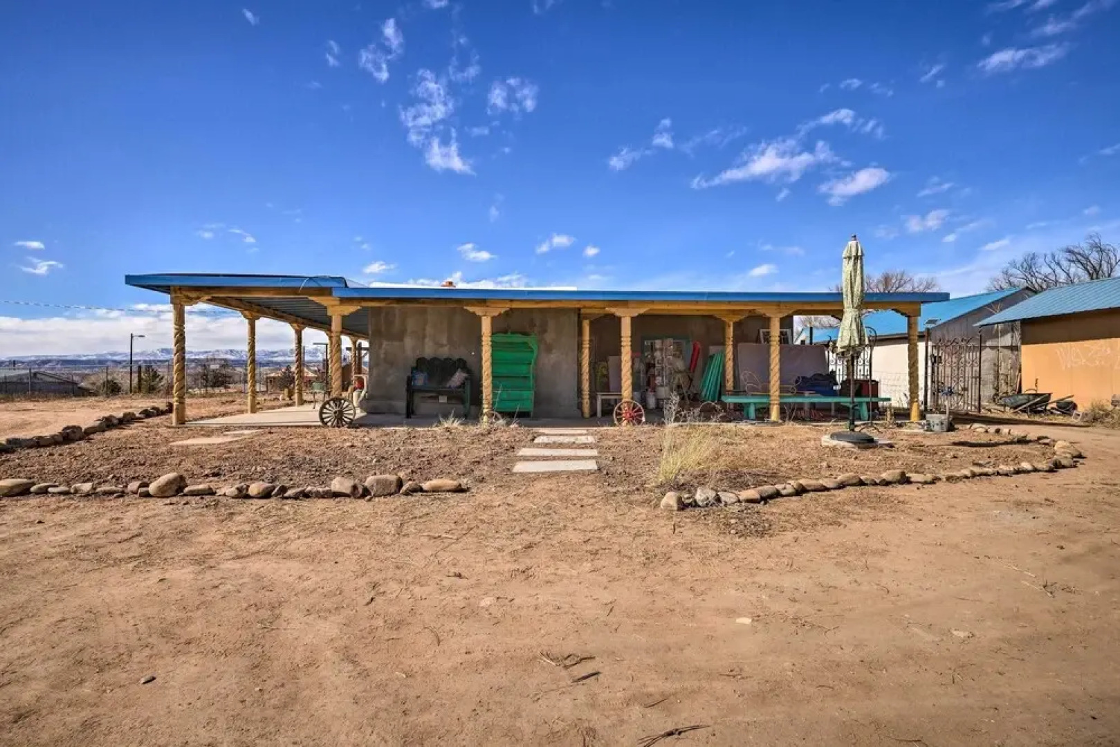 Santa Cruz Home w/ Mountain Views!