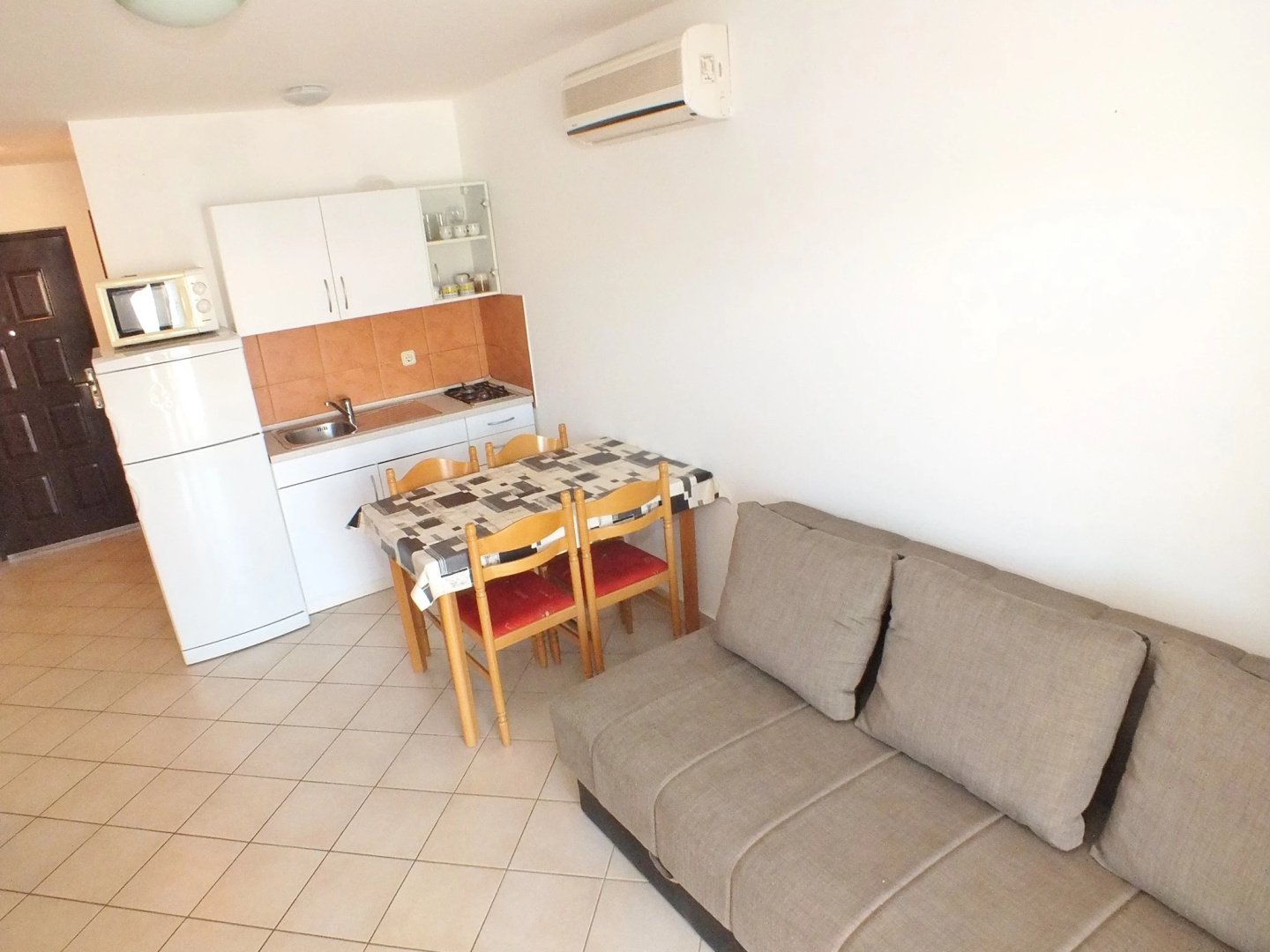 Suhomont Apartments