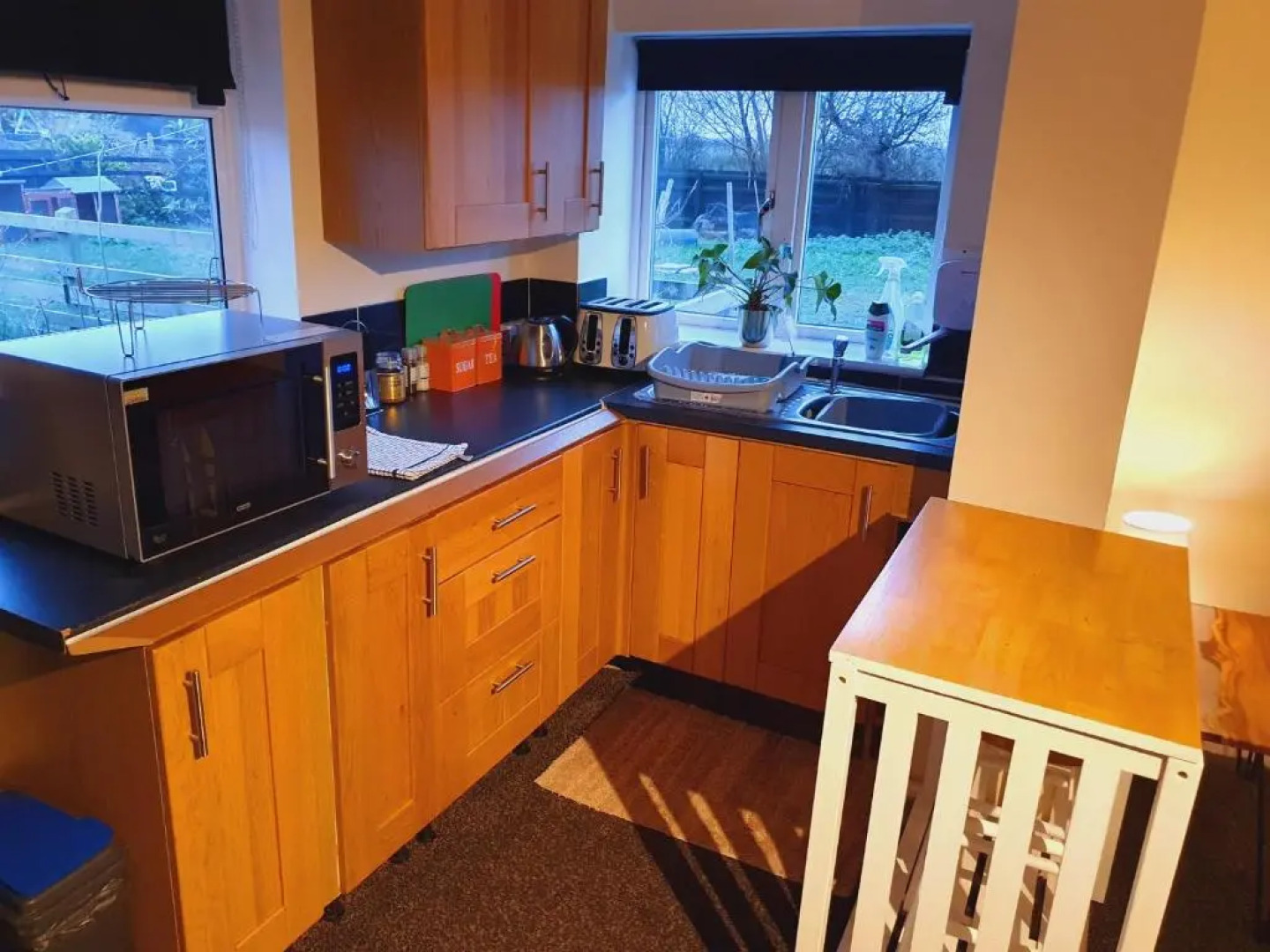 Sherwood Studio Annexe 1 Bedroom Entire Property