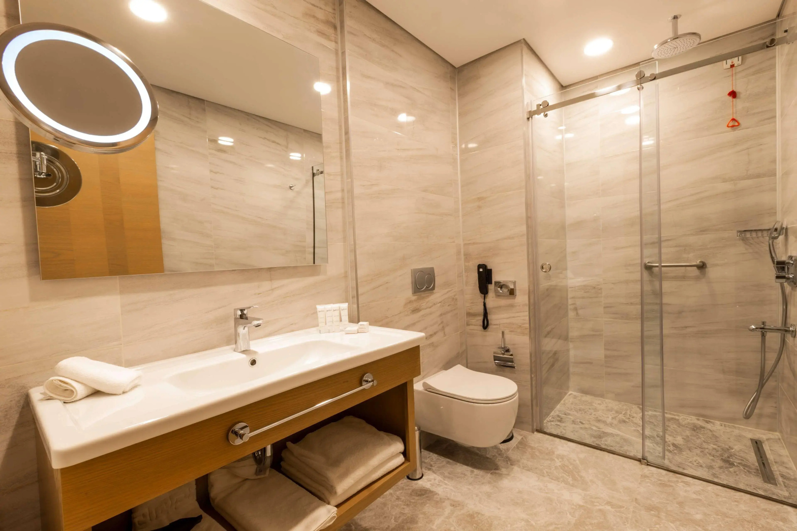 Radisson Hotel Istanbul Harbiye