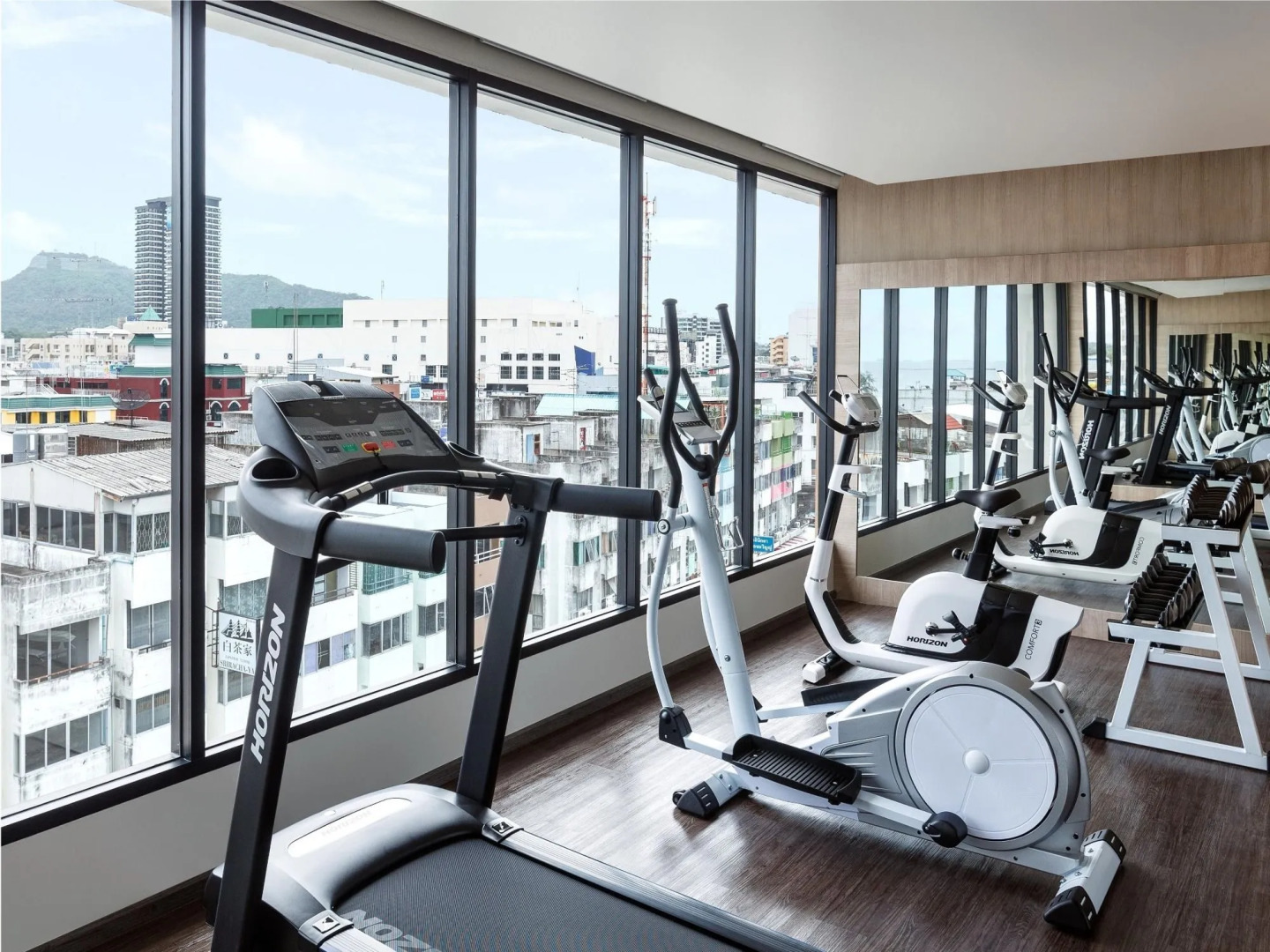 Madera Residence Siracha