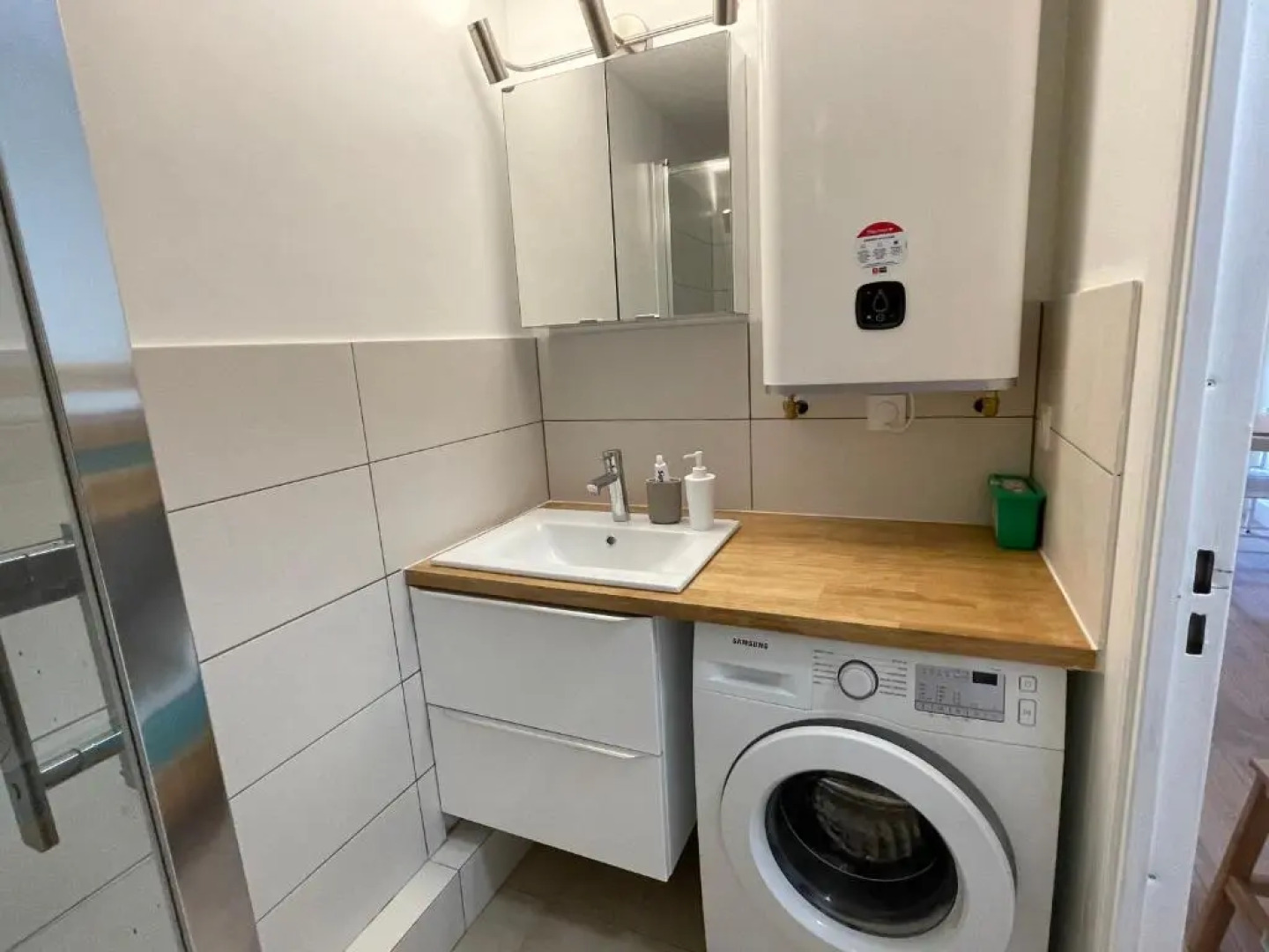 Studio cabine entièrement rénové