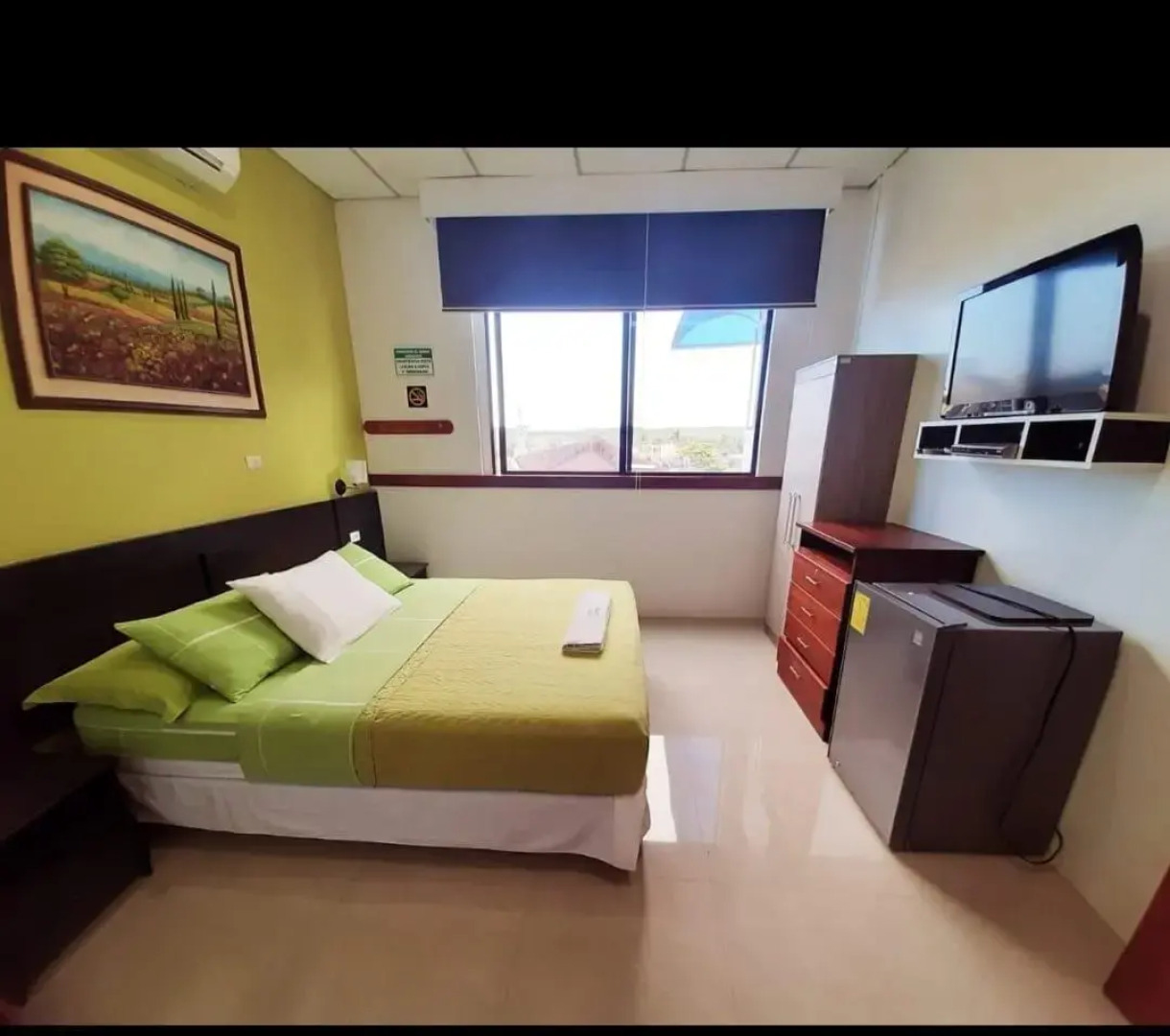 Hotel Los Algarrobos