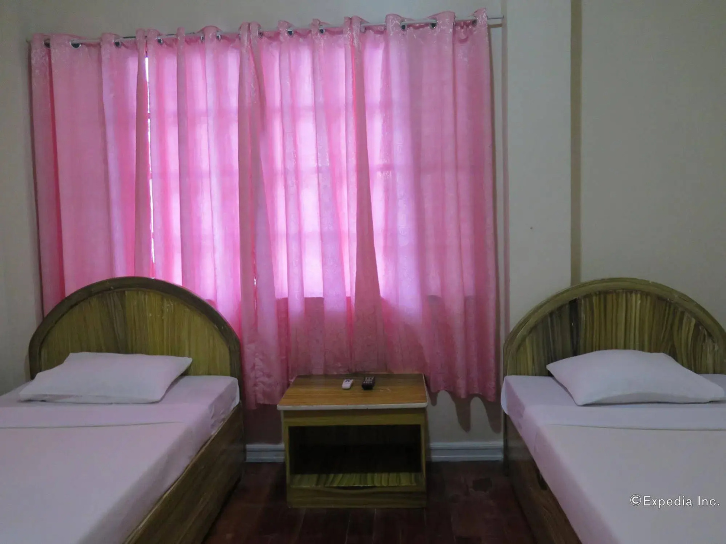 Villa Alzhun Tourist Inn and Restaurant