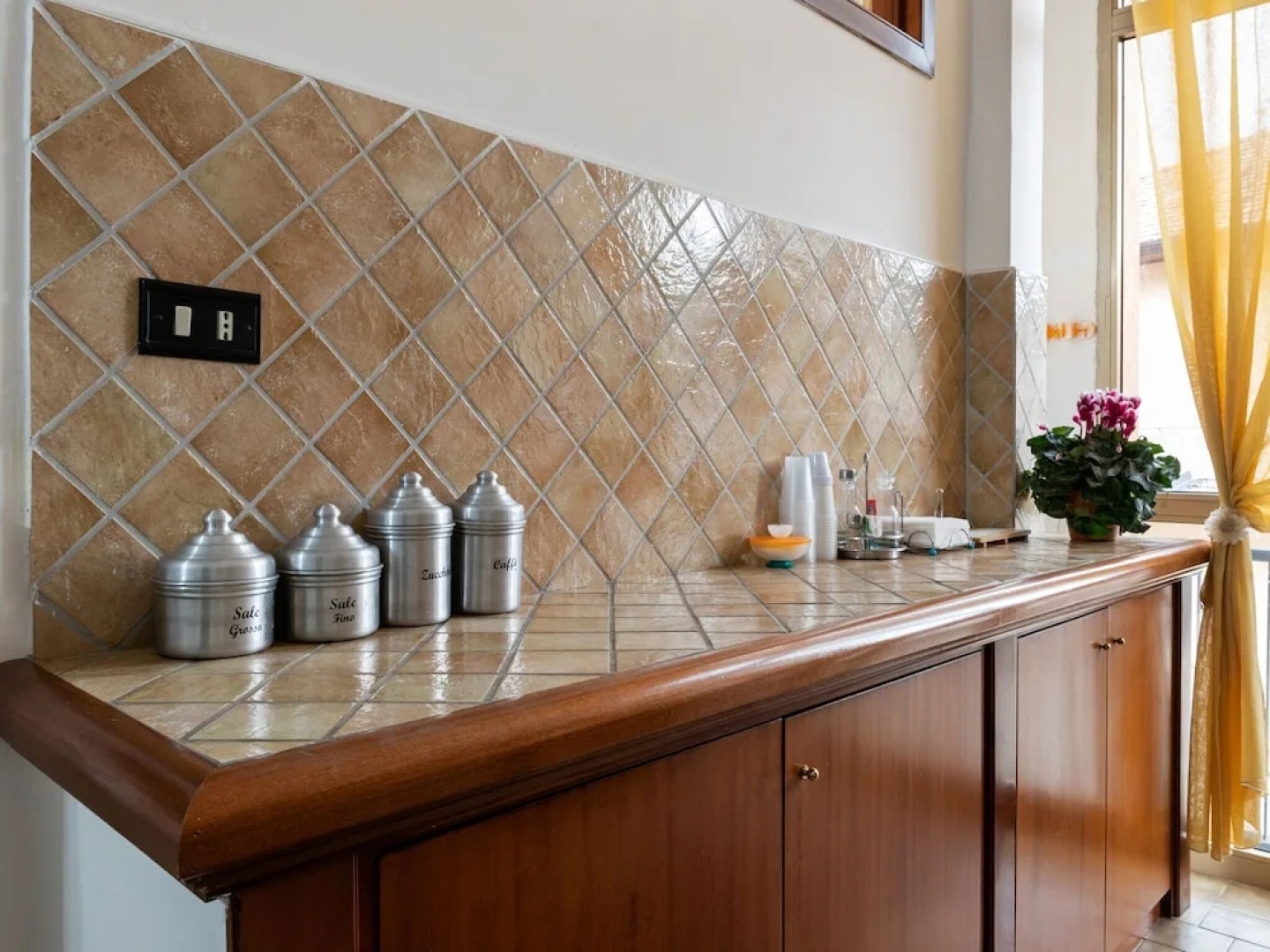 Attractive Apartment in Pimonte With Balcony