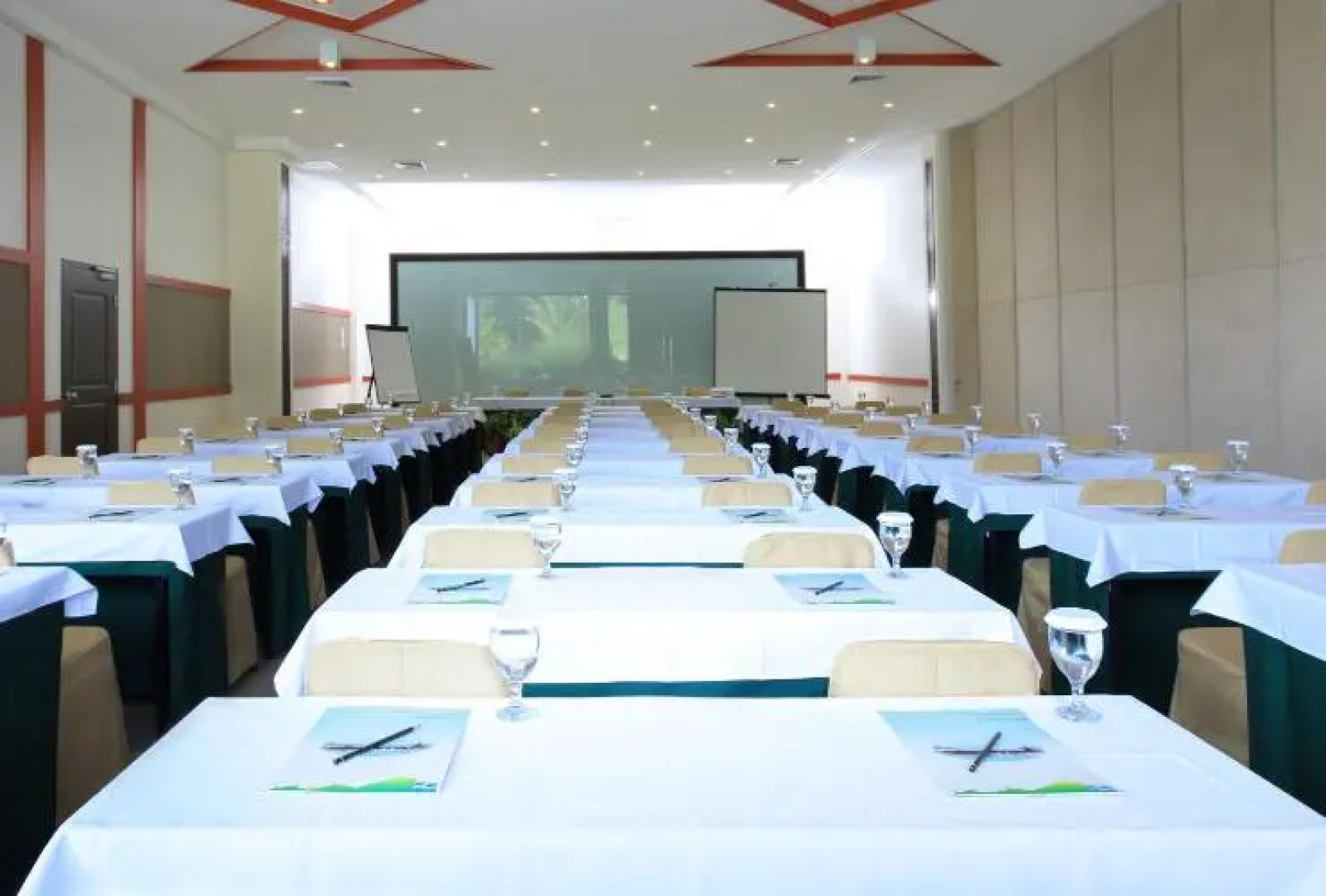 Hotel Niagara Parapat