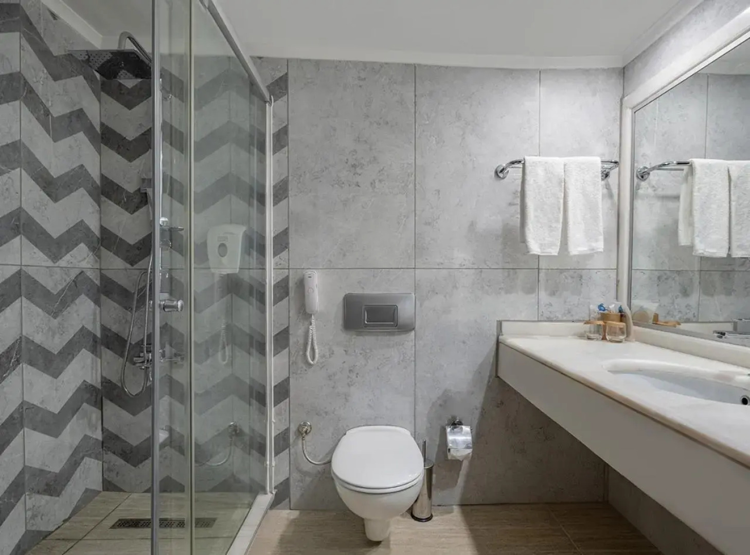 Sunrise Queen Luxury Resort & Spa