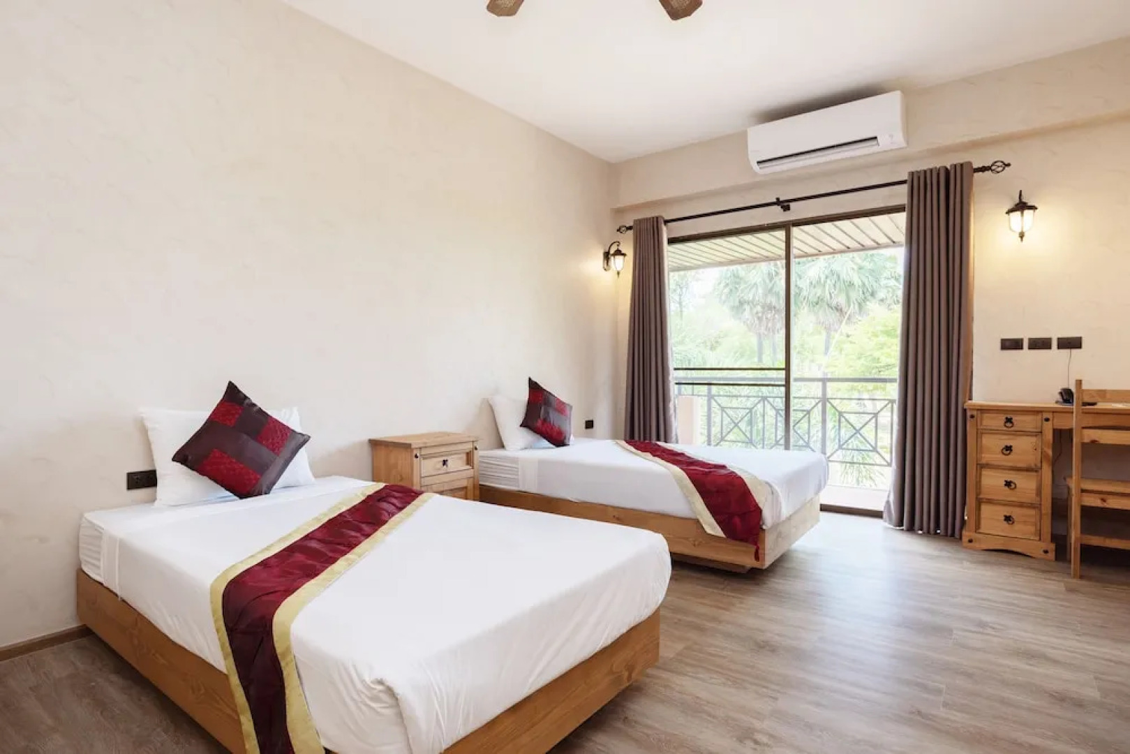 The Emerald Harbor Rayong by Favstay