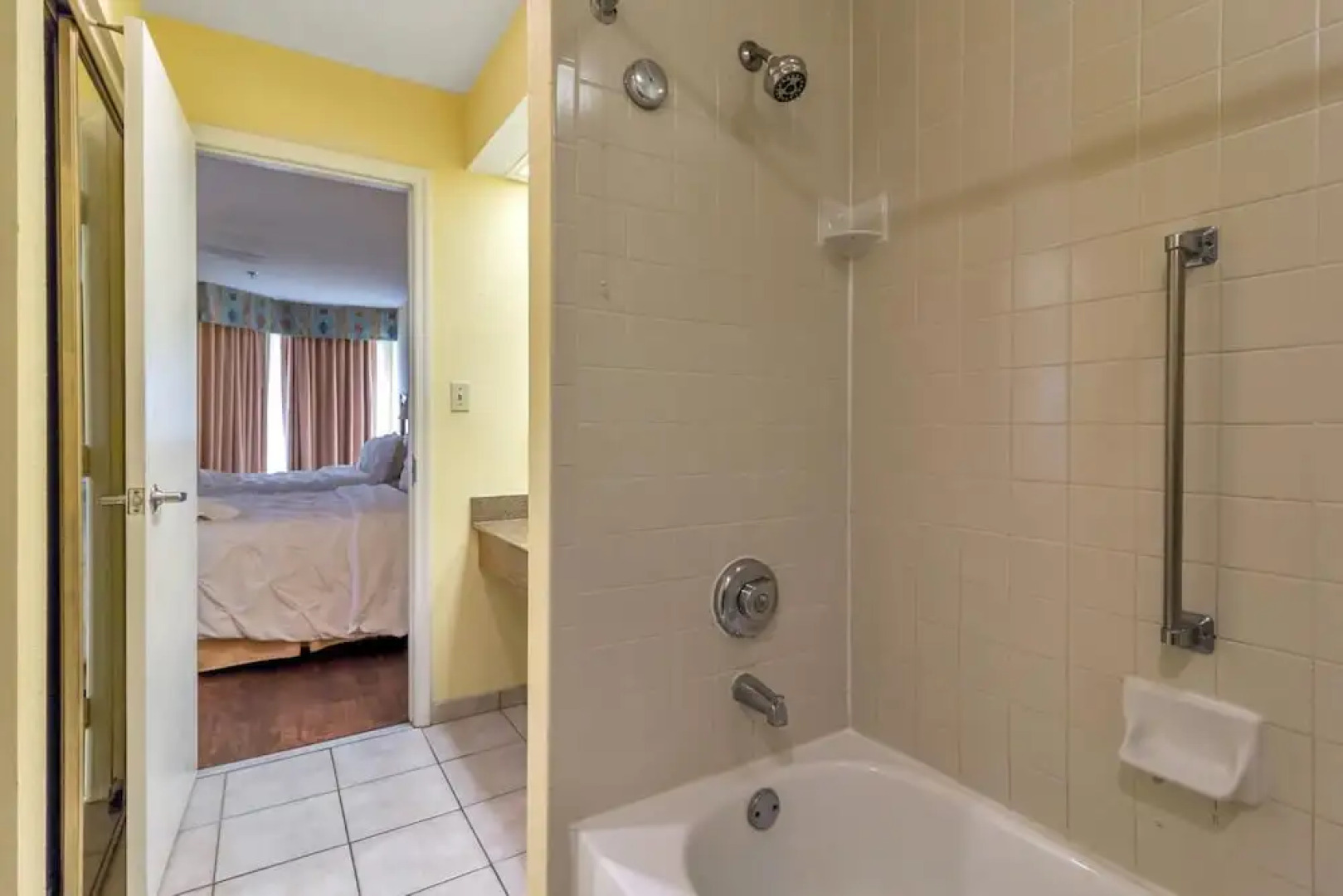 Palm Studio by Orlando Short Term