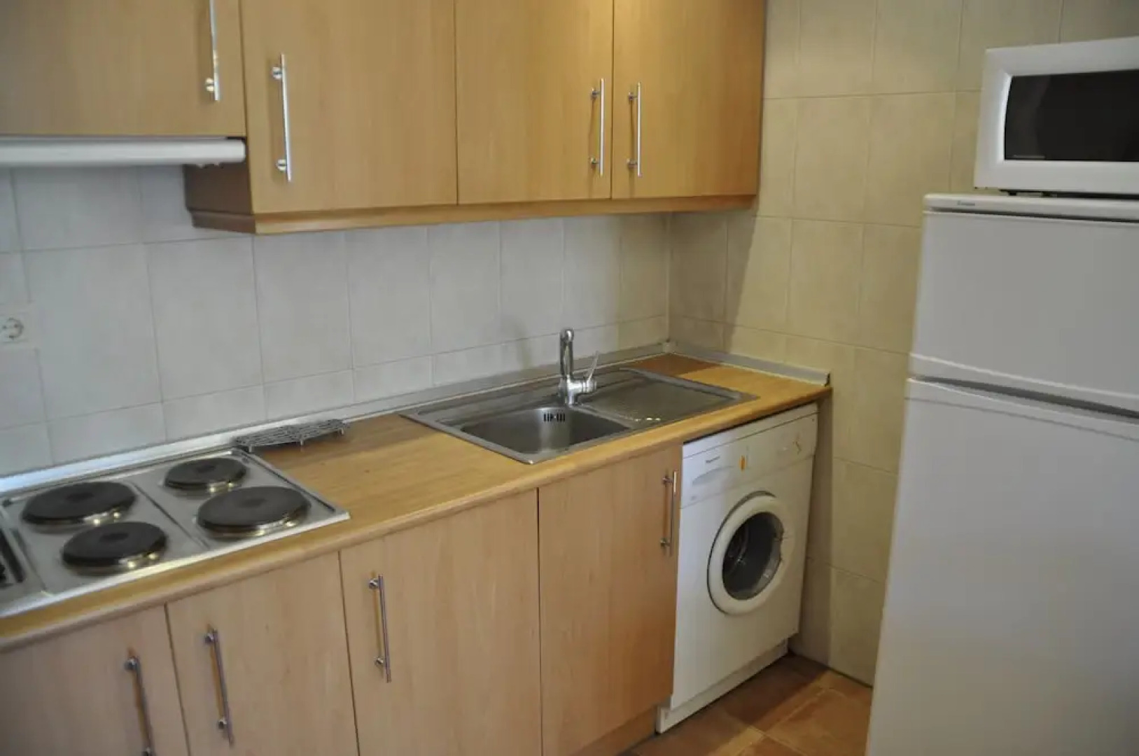 Fincas Carmelo Royo  Calle Barcelona