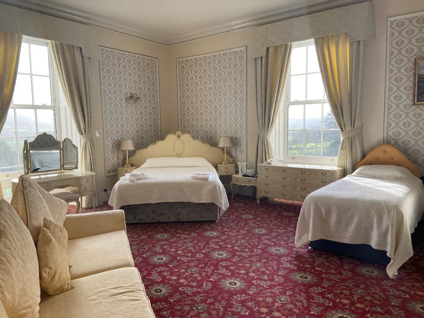 Baskerville Hall Hotel