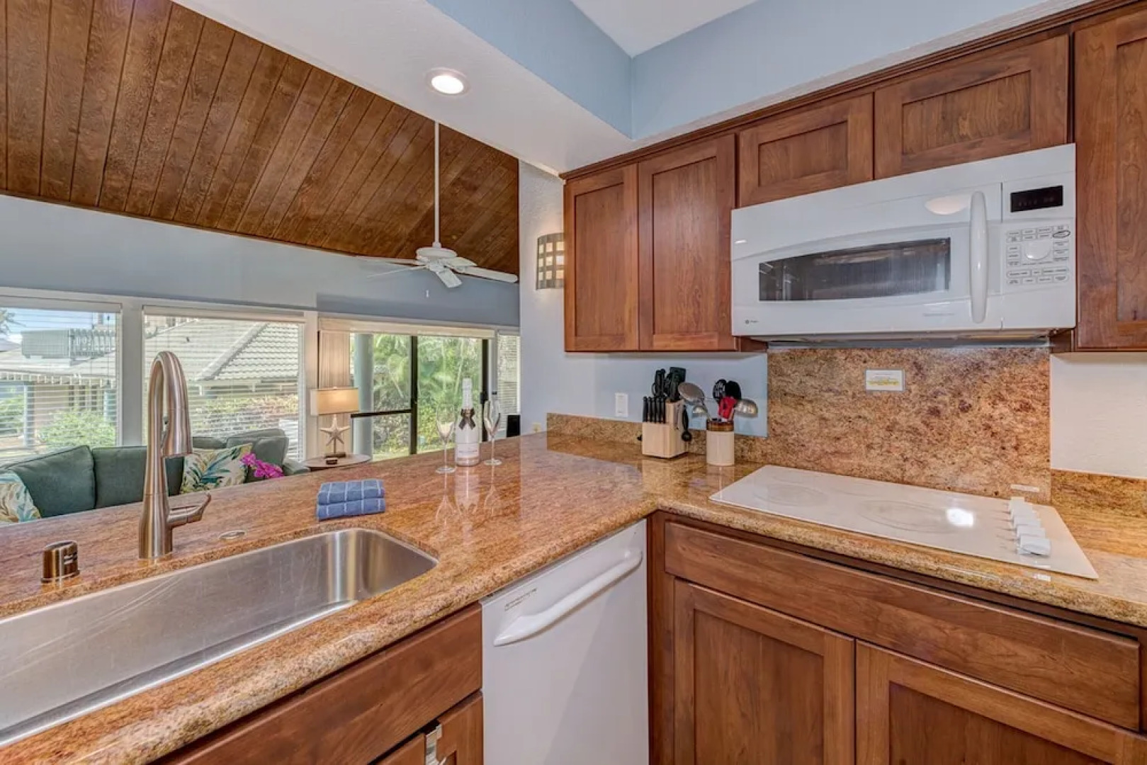 Kauai Manualoha by Coldwell Banker Island Vacations