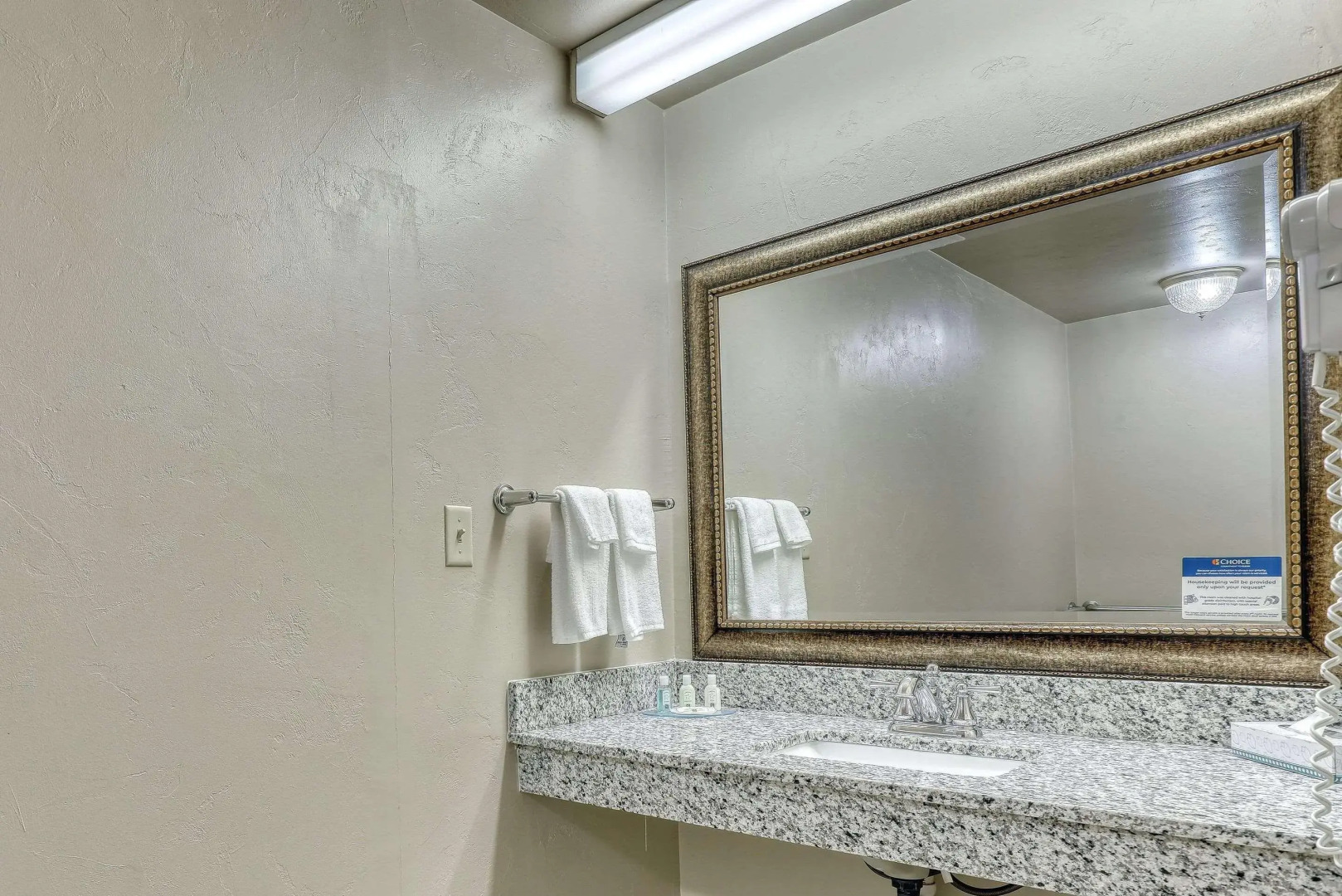 Quality Inn & Suites Green Bay Downtown