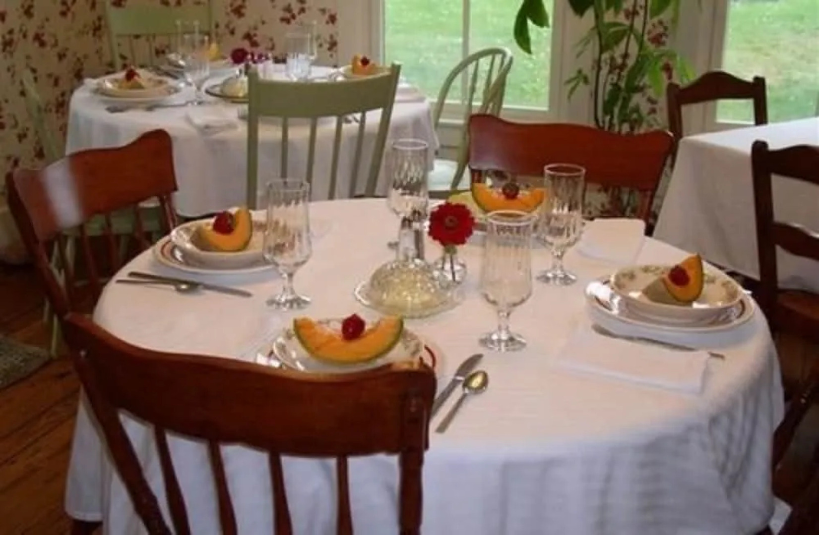 Elsa's Inn on the Harbor