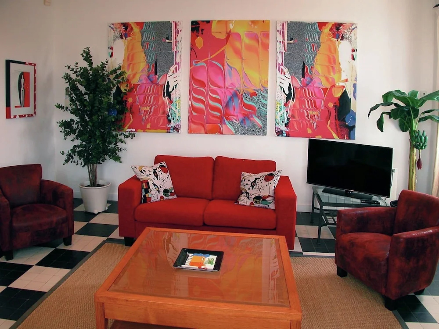 Luxurious Villa in Locquirec With Terrace