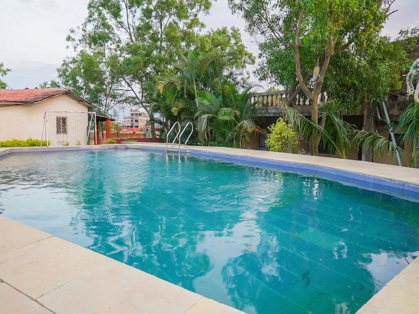 OYO 19577 Home Cozy Heritage Cottage Lonavala