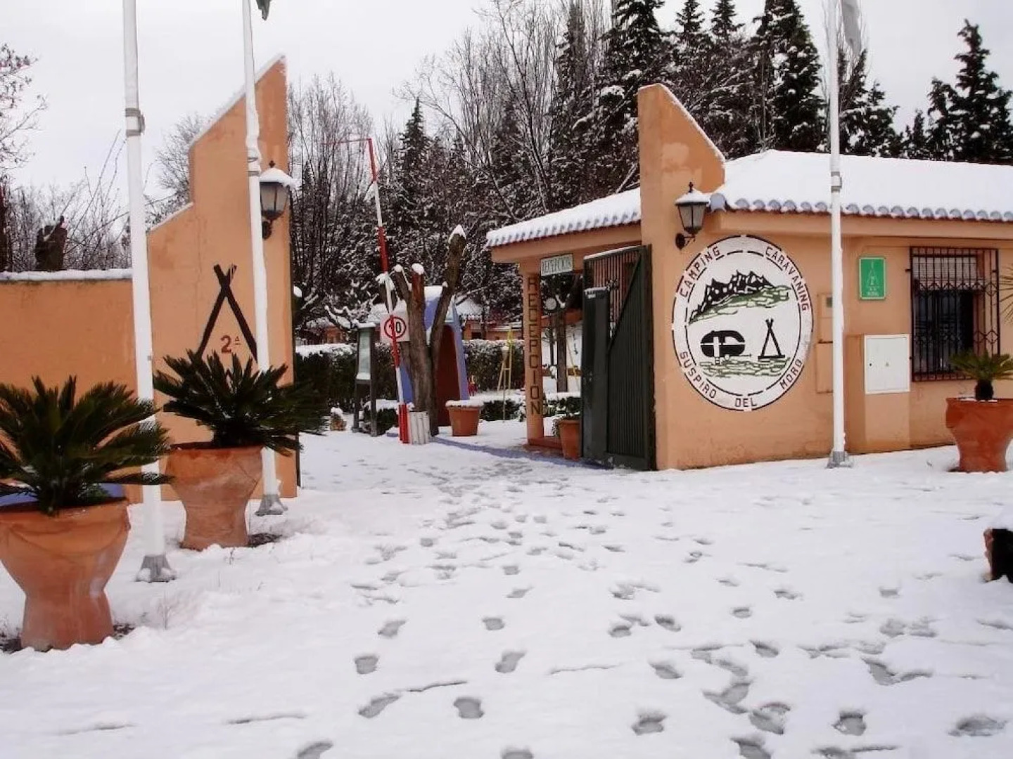 Camping & Bungalows Suspiro del Moro