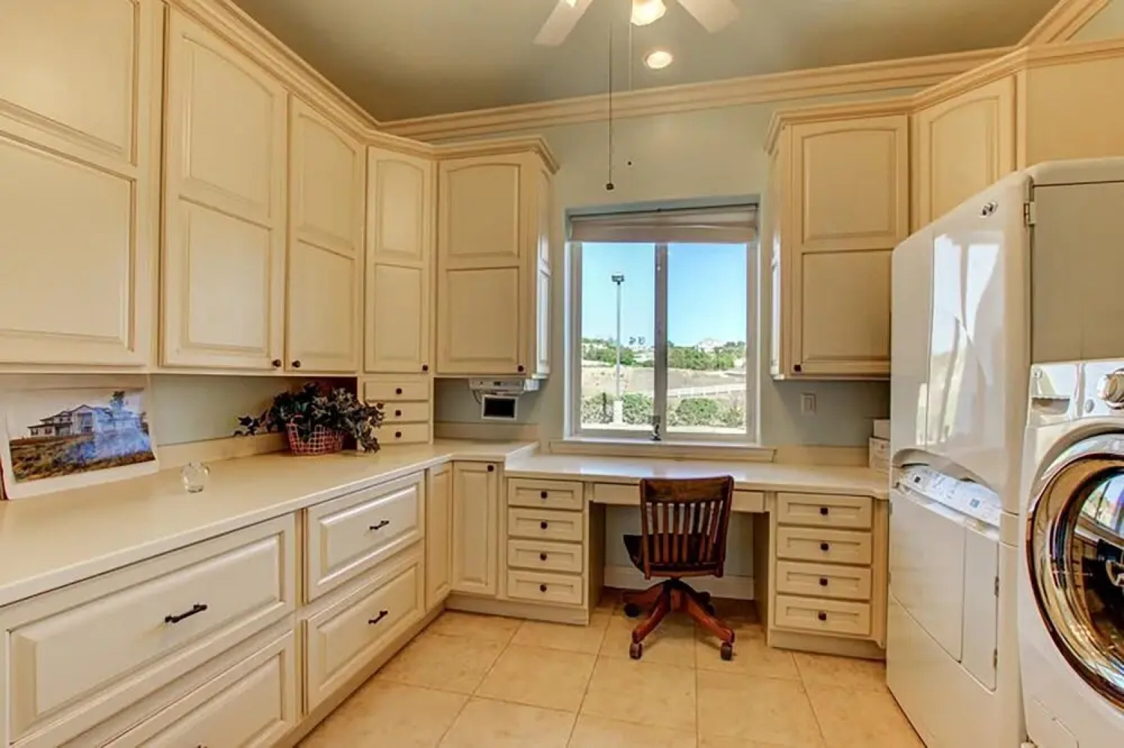 Calle Contento - Grand Contento