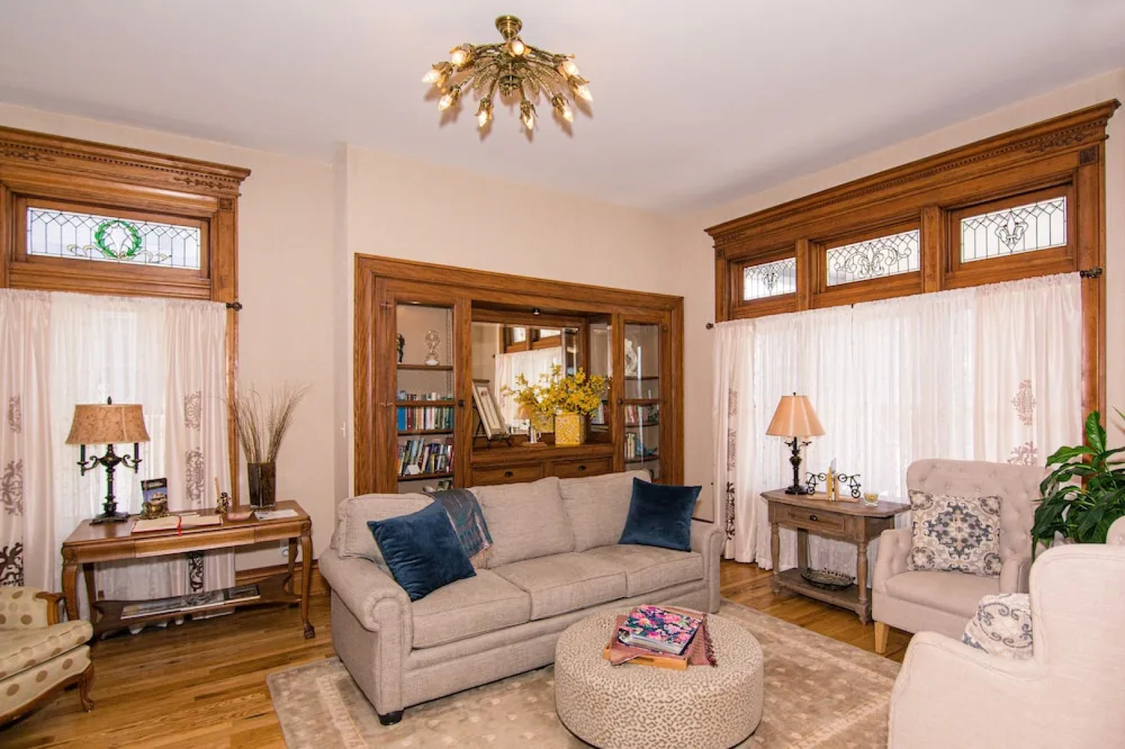 The Levi Deal Mansion Bed & Breakfast