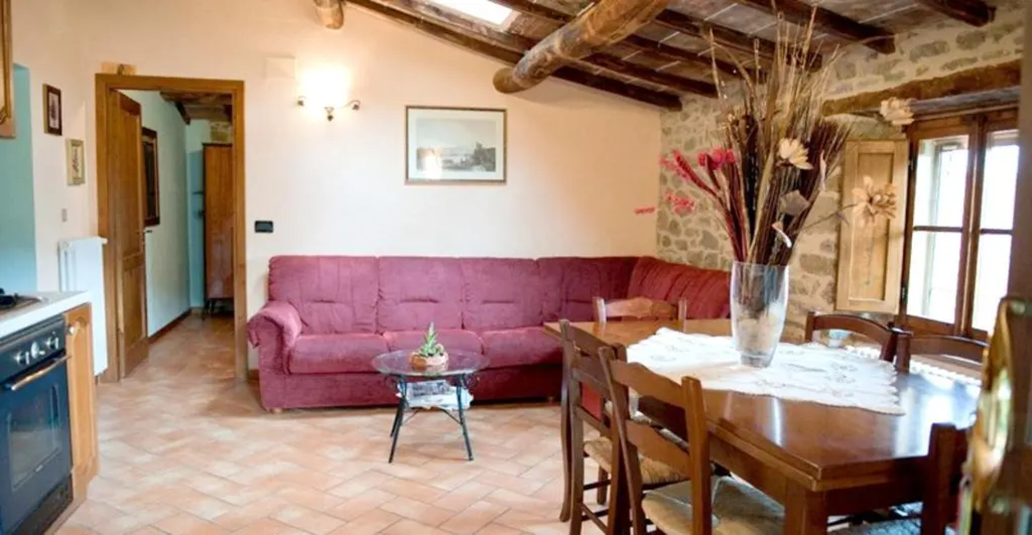 3 bedrooms appartement with shared pool enclosed garden and wifi at Caprese Michelangelo