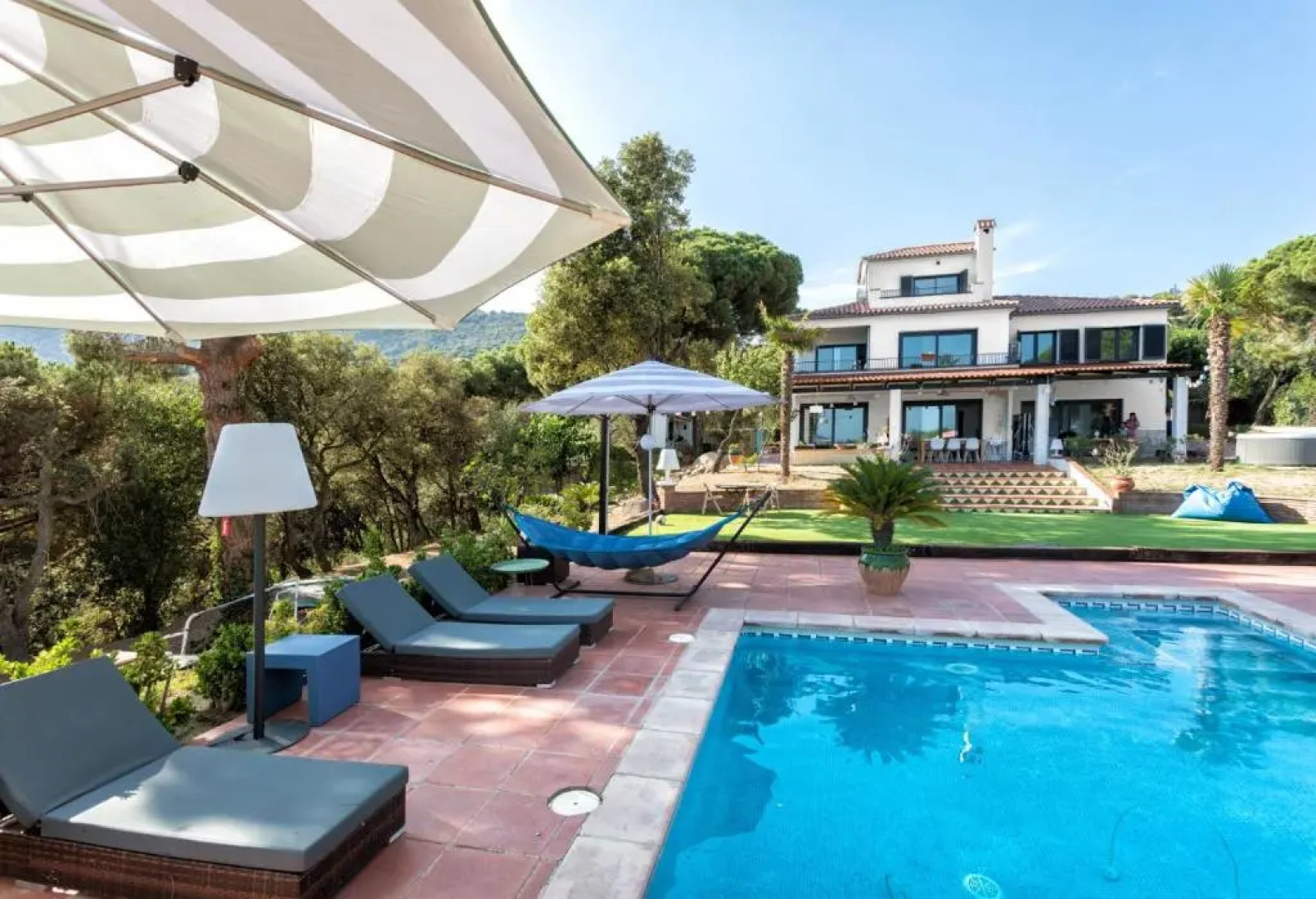 Villa Costa Barcelona