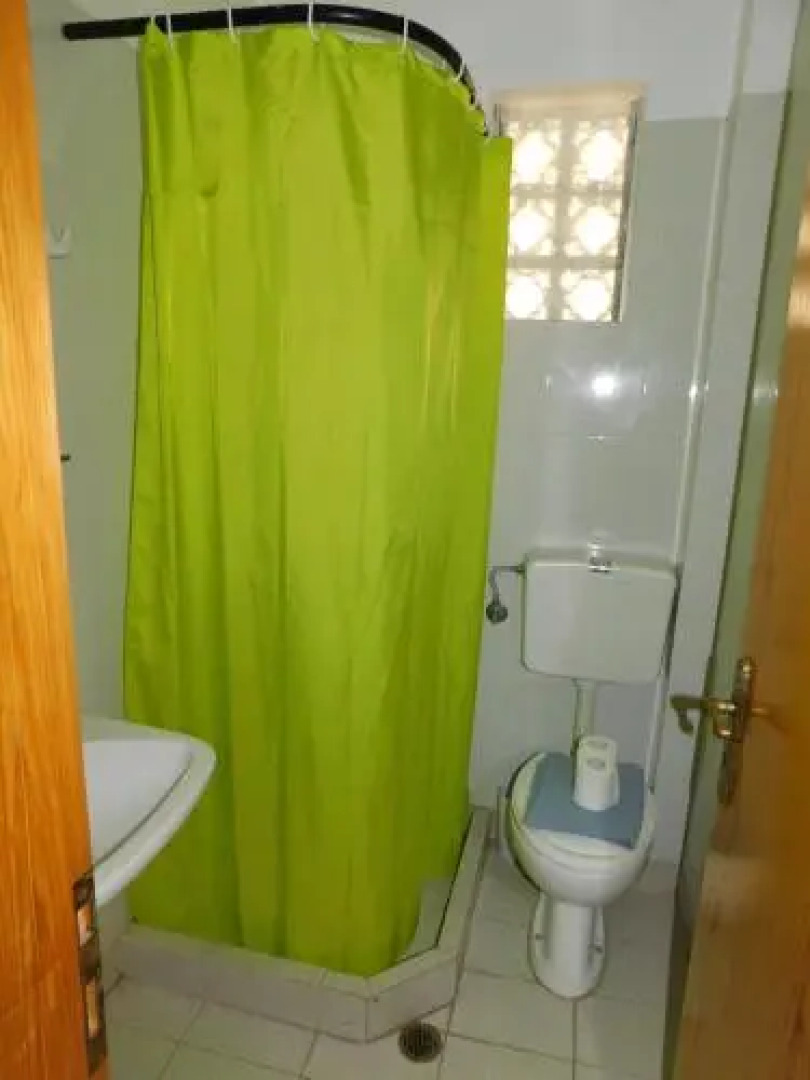 To Spiti Tis Eirinis