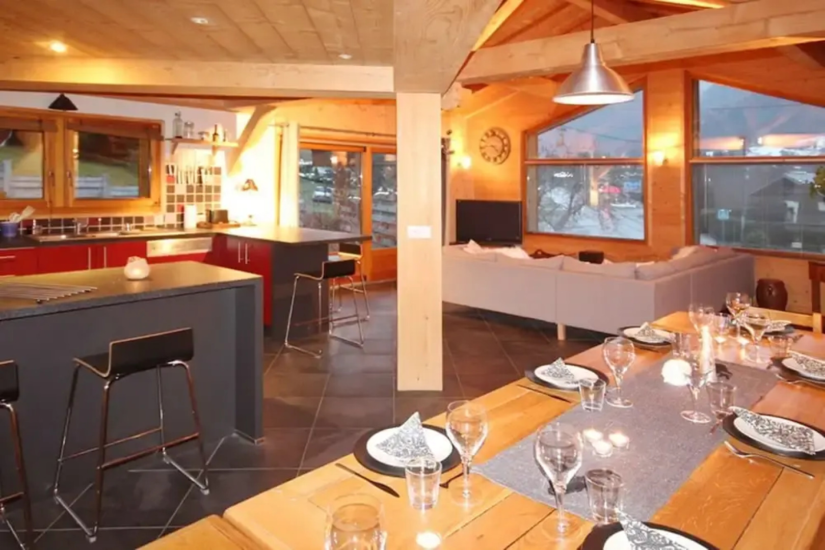 Chalet With 6 Bedrooms in Saint-jean-d'aulps, With Wonderful Mountain View, Enclosed Garden and Wifi - 3 km From the Slopes