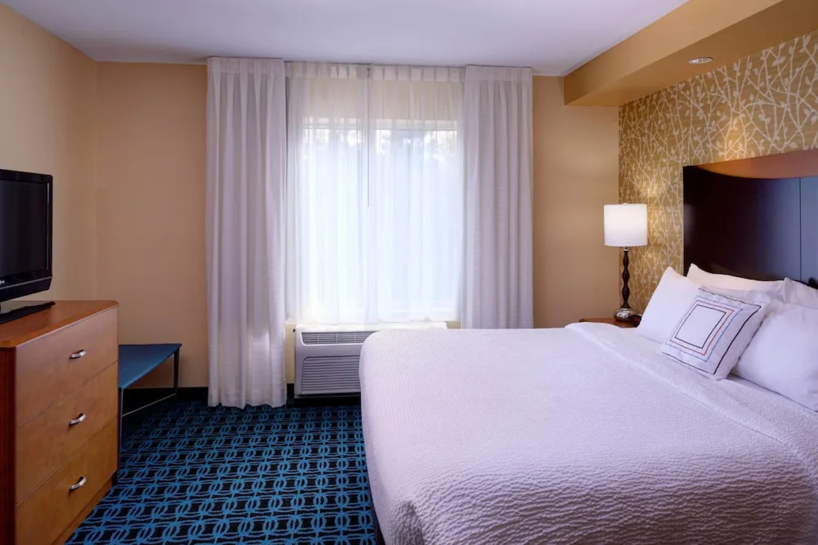 Fairfield Inn & Suites New Buffalo