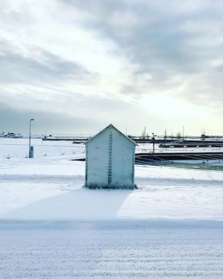 Hanko bright studio close to the marina