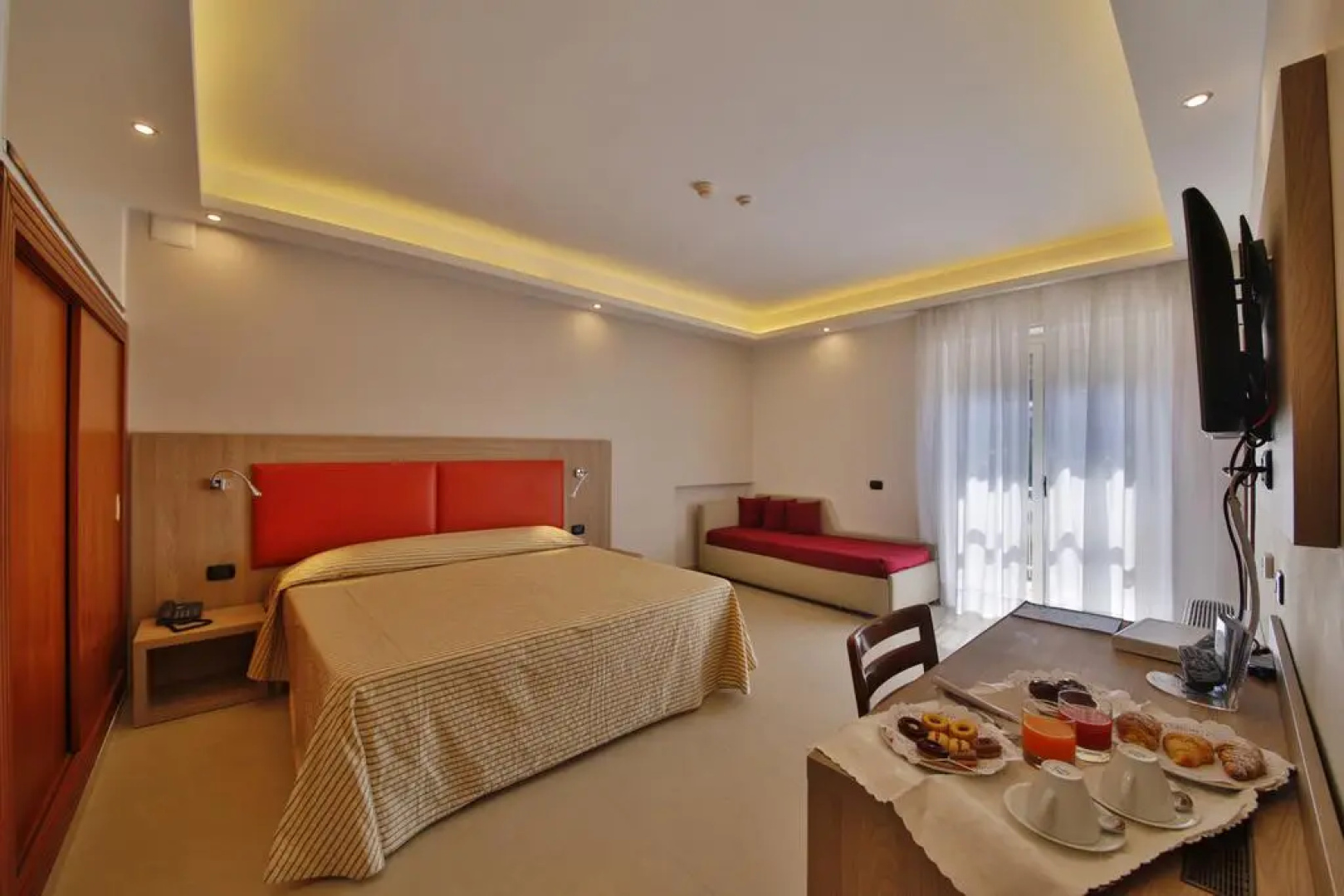 American Hotel